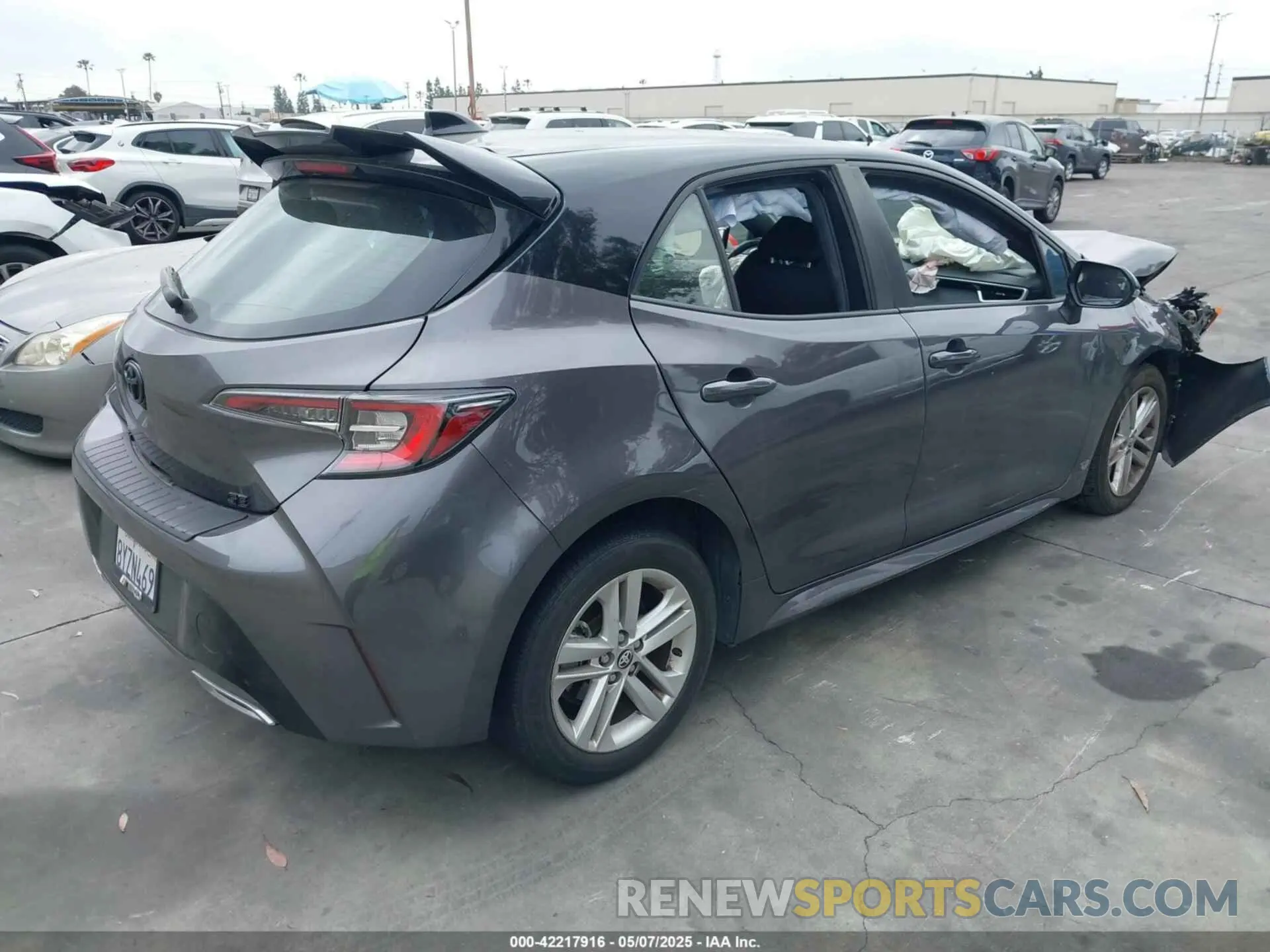 4 Photograph of a damaged car JTND4MBE5N3157532 TOYOTA COROLLA 2022