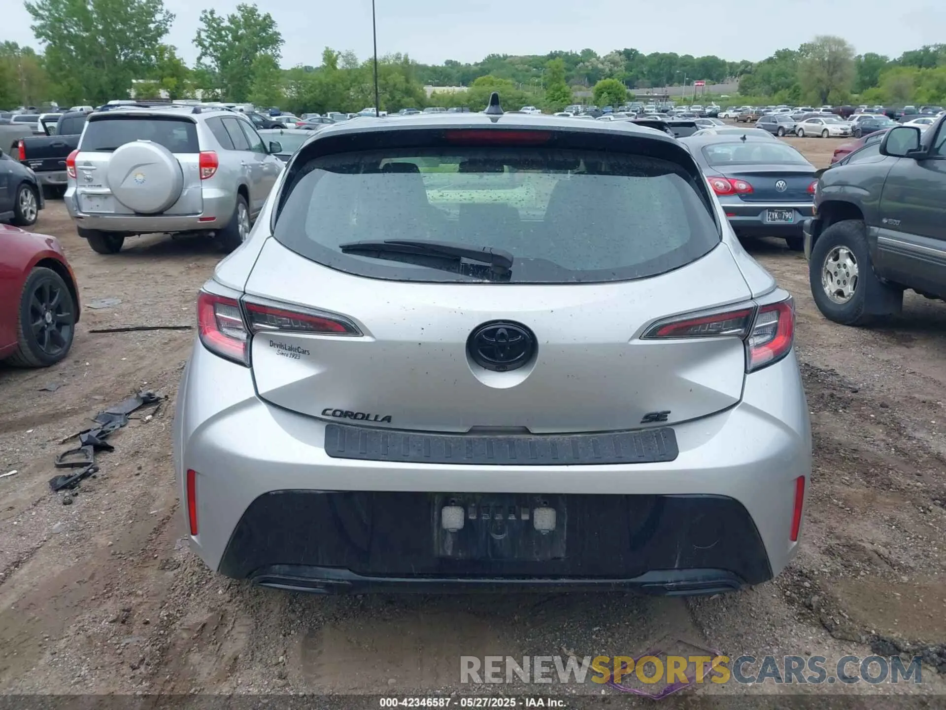 16 Photograph of a damaged car JTND4MBE5N3174928 TOYOTA COROLLA 2022