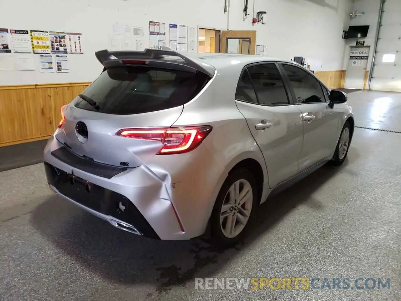 3 Photograph of a damaged car JTND4MBE5N3191244 TOYOTA COROLLA 2022