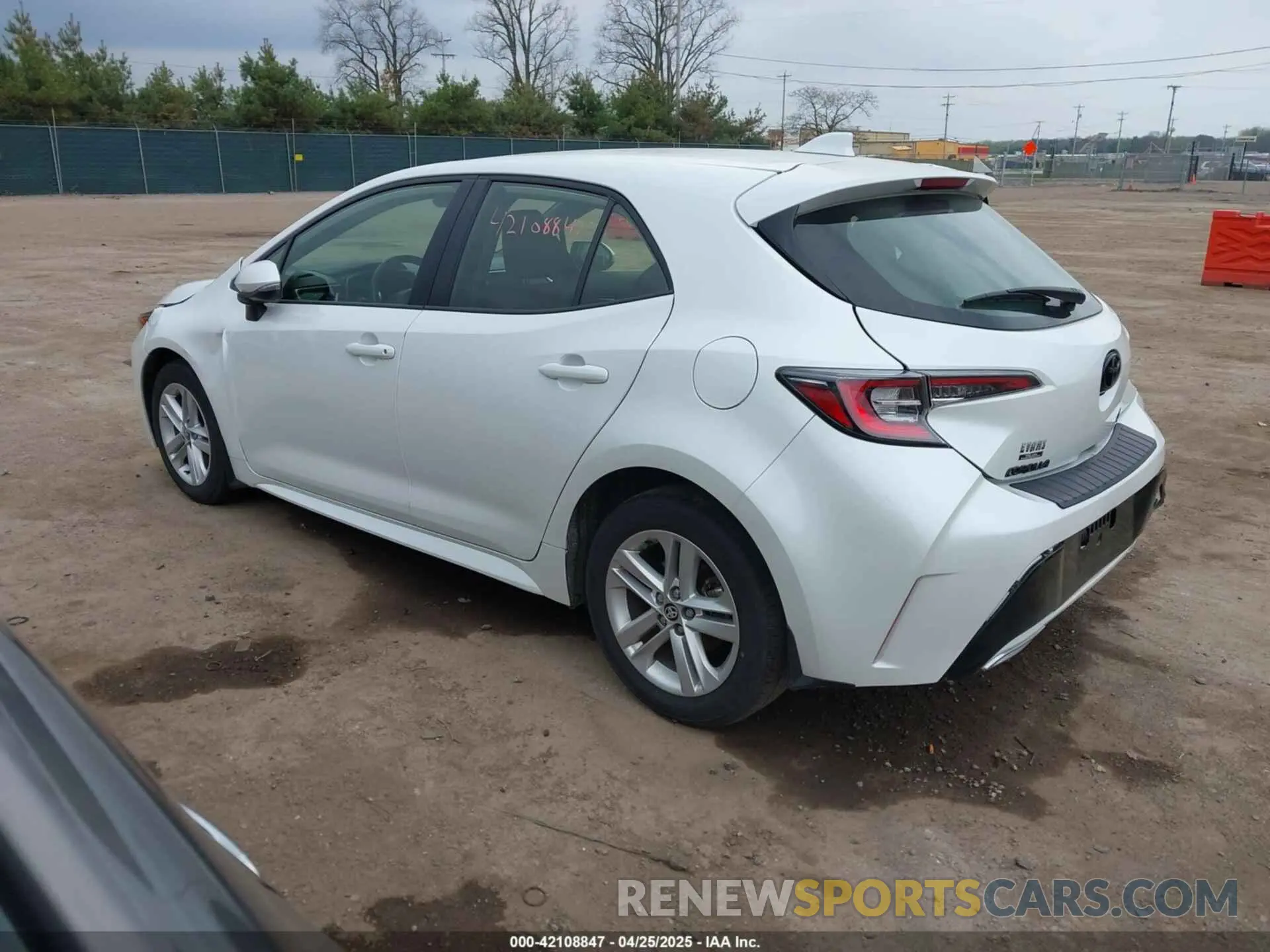 3 Photograph of a damaged car JTND4MBE7N3179788 TOYOTA COROLLA 2022