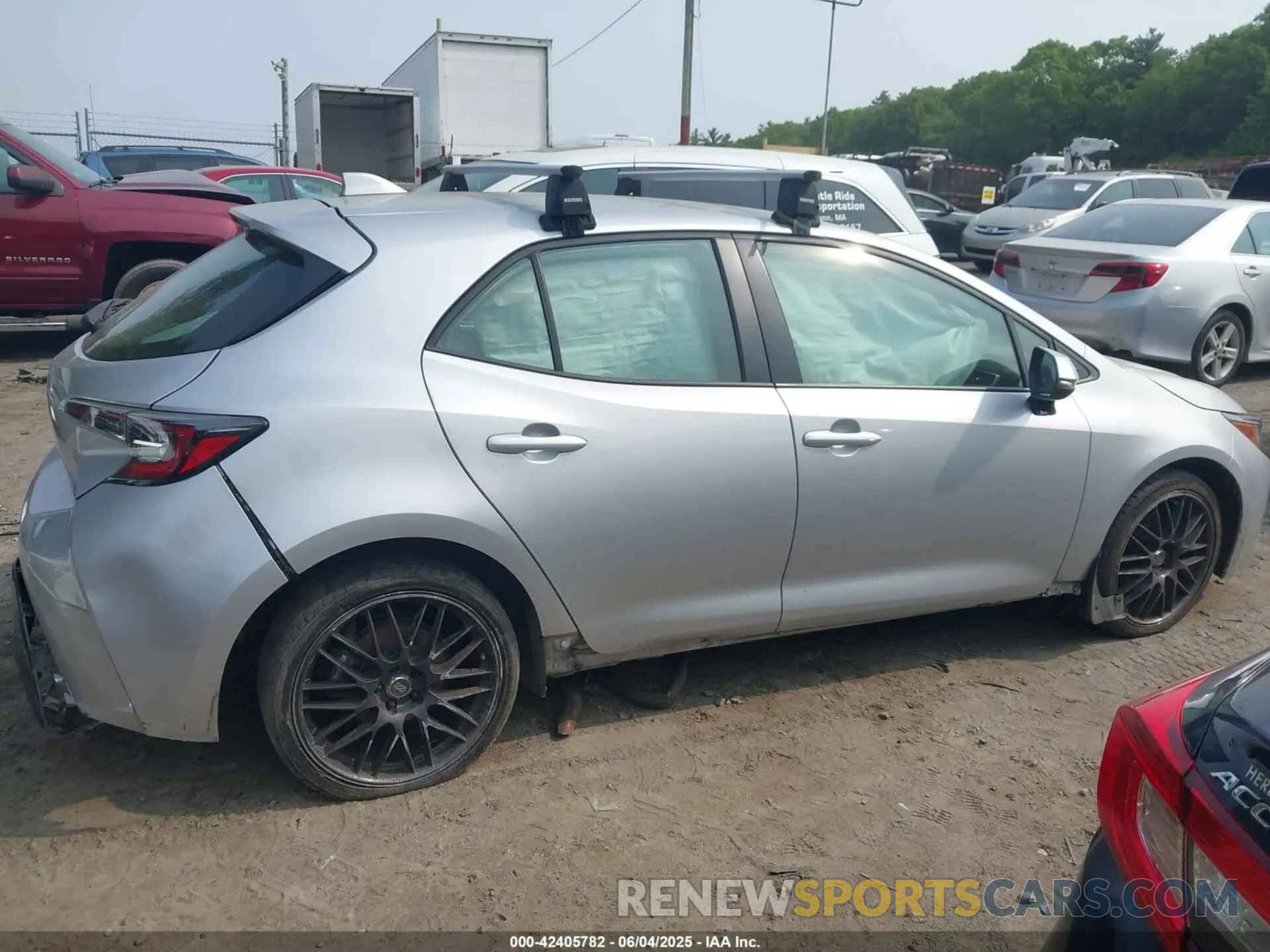 13 Photograph of a damaged car JTND4MBE7N3190807 TOYOTA COROLLA 2022