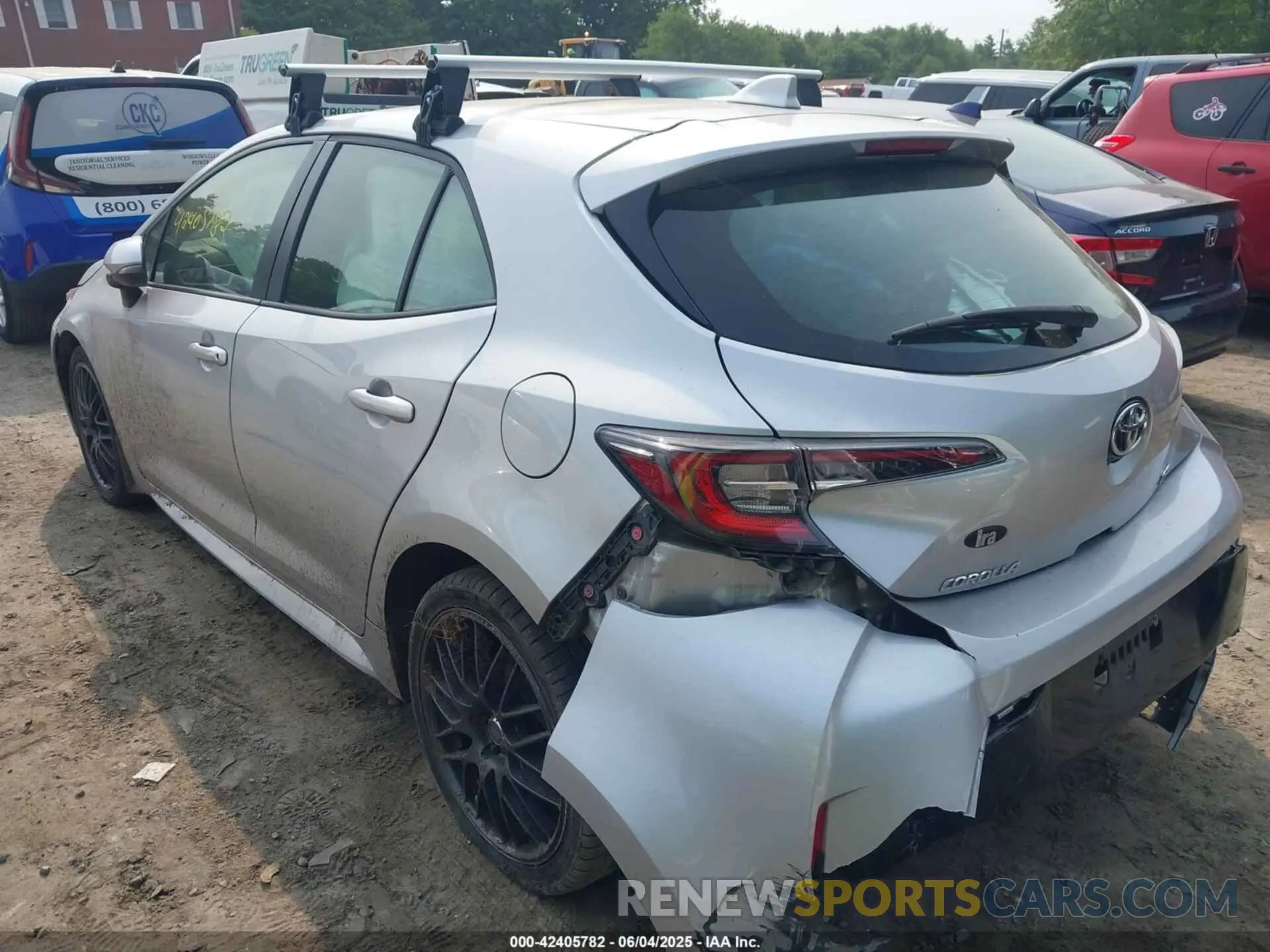 3 Photograph of a damaged car JTND4MBE7N3190807 TOYOTA COROLLA 2022