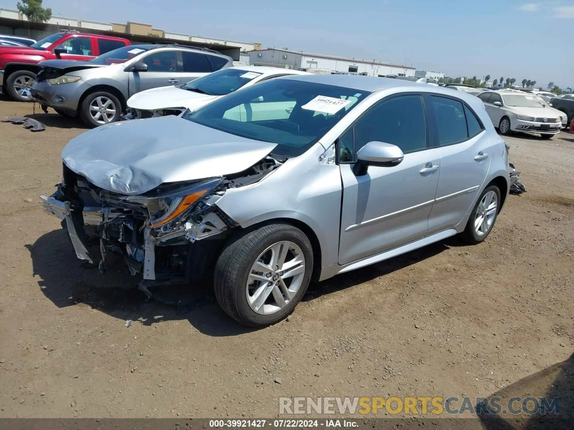 2 Photograph of a damaged car JTND4MBE8N3182215 TOYOTA COROLLA 2022