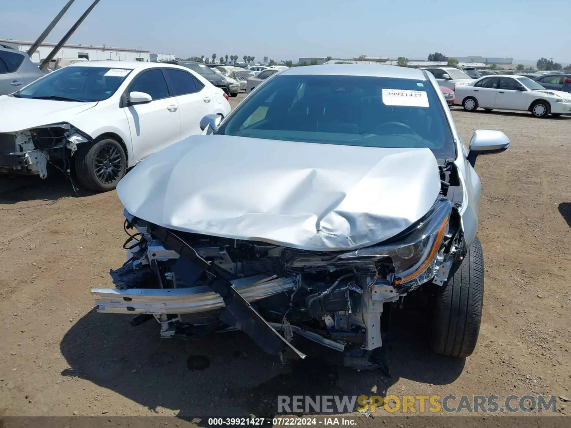 6 Photograph of a damaged car JTND4MBE8N3182215 TOYOTA COROLLA 2022