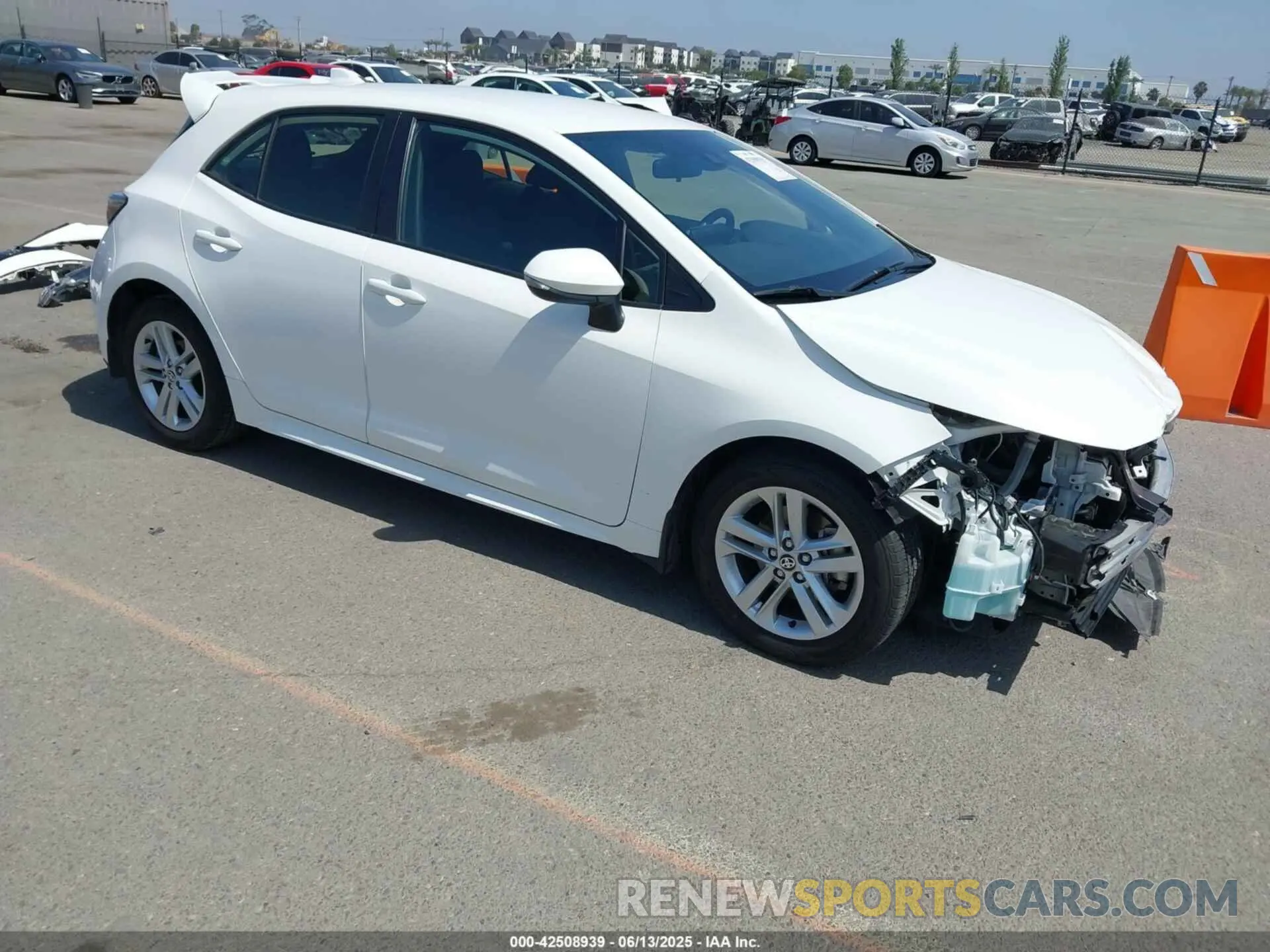 1 Photograph of a damaged car JTND4MBE9N3154617 TOYOTA COROLLA 2022