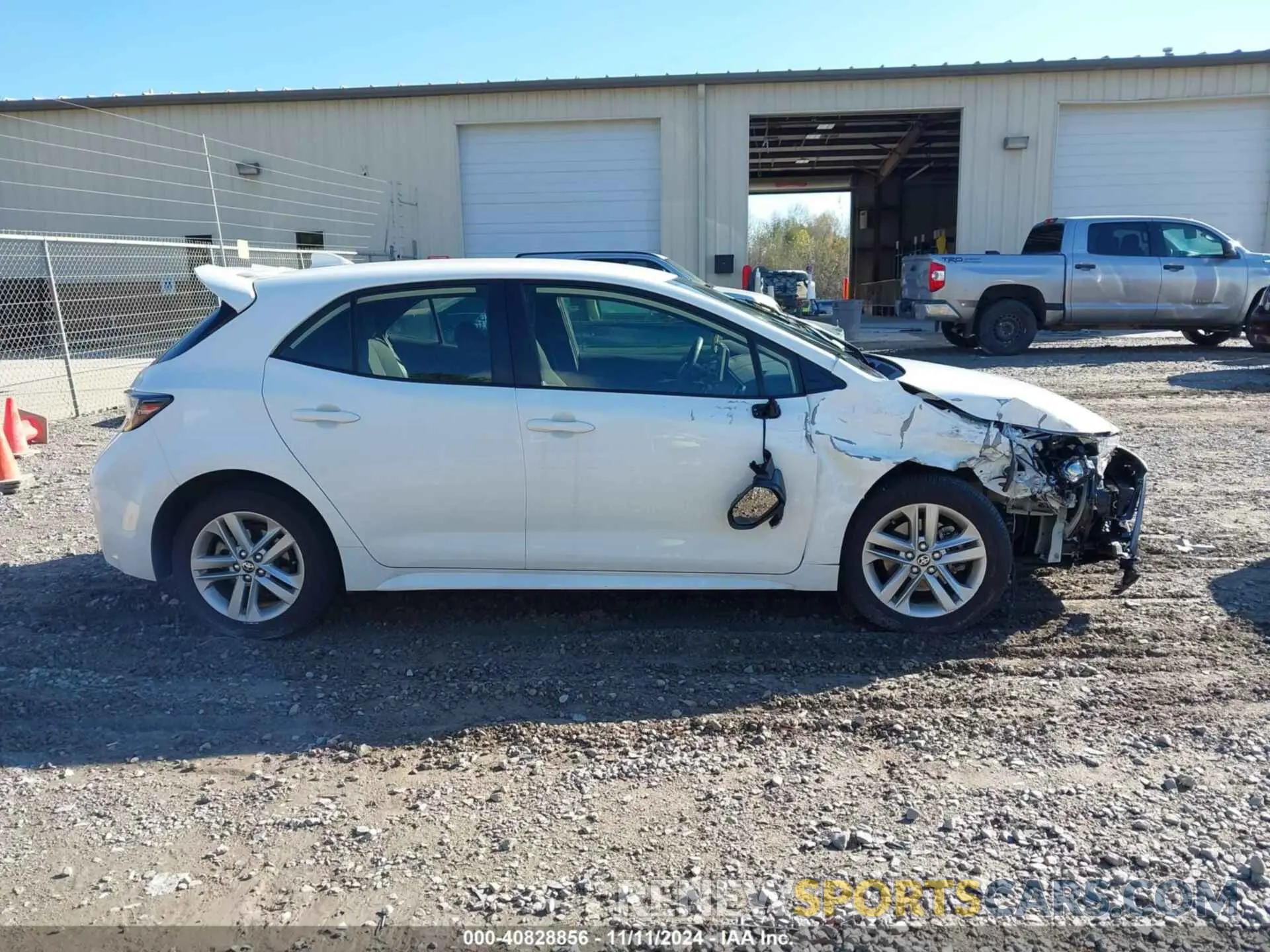 13 Photograph of a damaged car JTND4MBE9N3176570 TOYOTA COROLLA 2022