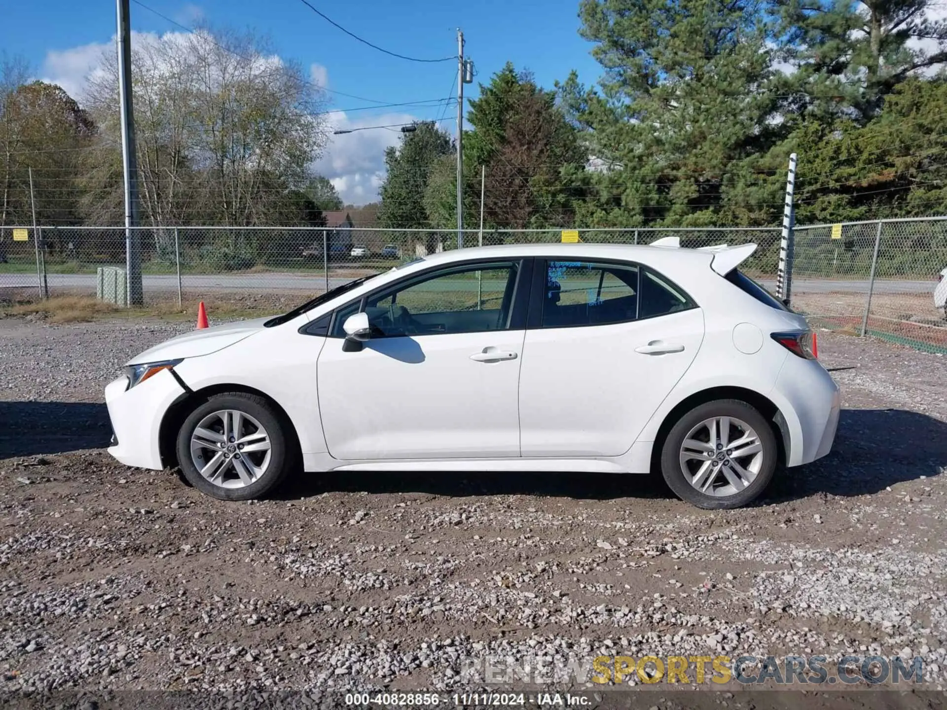 14 Photograph of a damaged car JTND4MBE9N3176570 TOYOTA COROLLA 2022