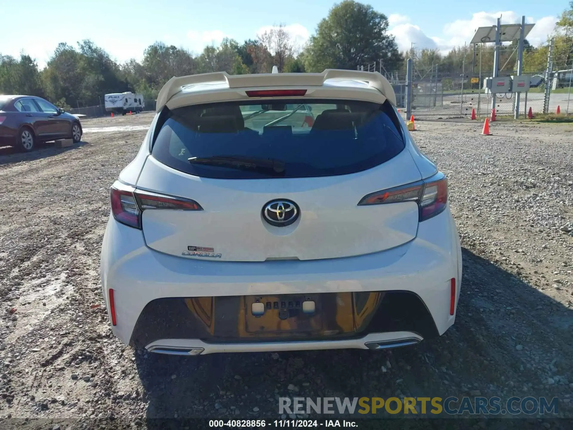 16 Photograph of a damaged car JTND4MBE9N3176570 TOYOTA COROLLA 2022