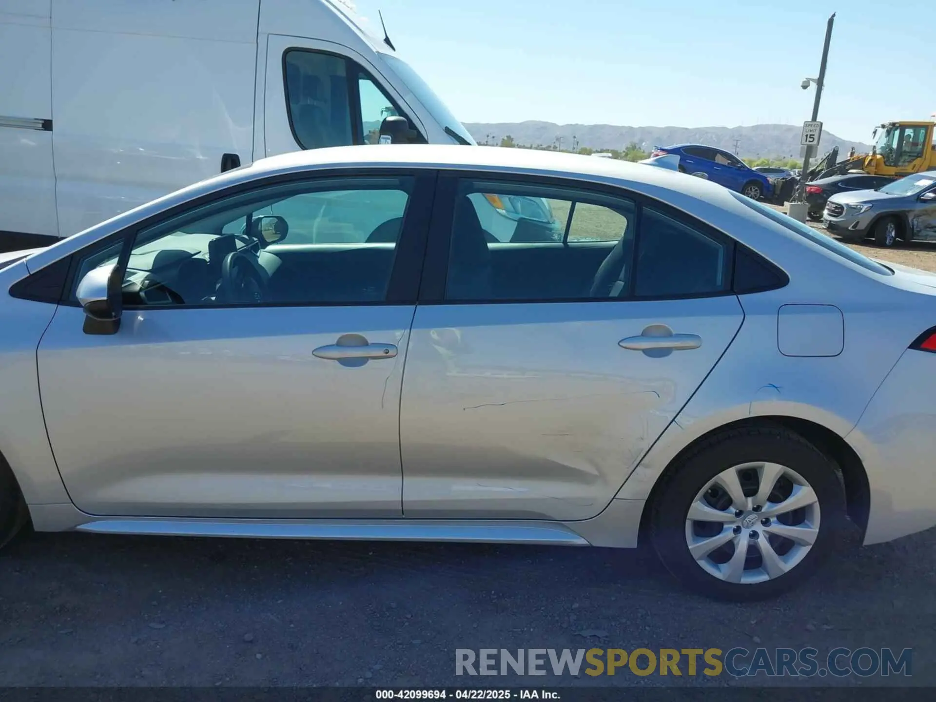 14 Photograph of a damaged car 5YFB4MDE0PP001871 TOYOTA COROLLA 2023