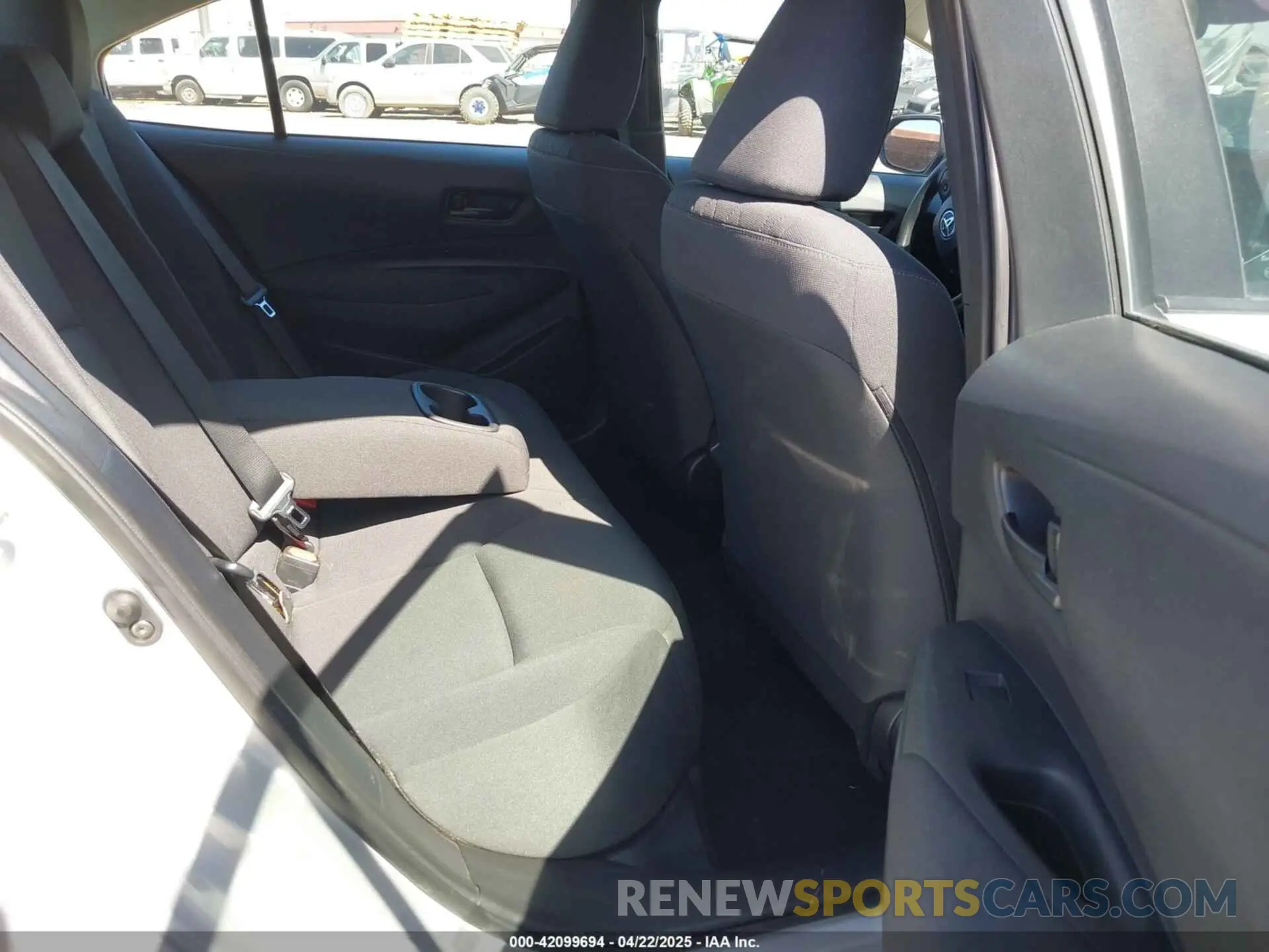 8 Photograph of a damaged car 5YFB4MDE0PP001871 TOYOTA COROLLA 2023