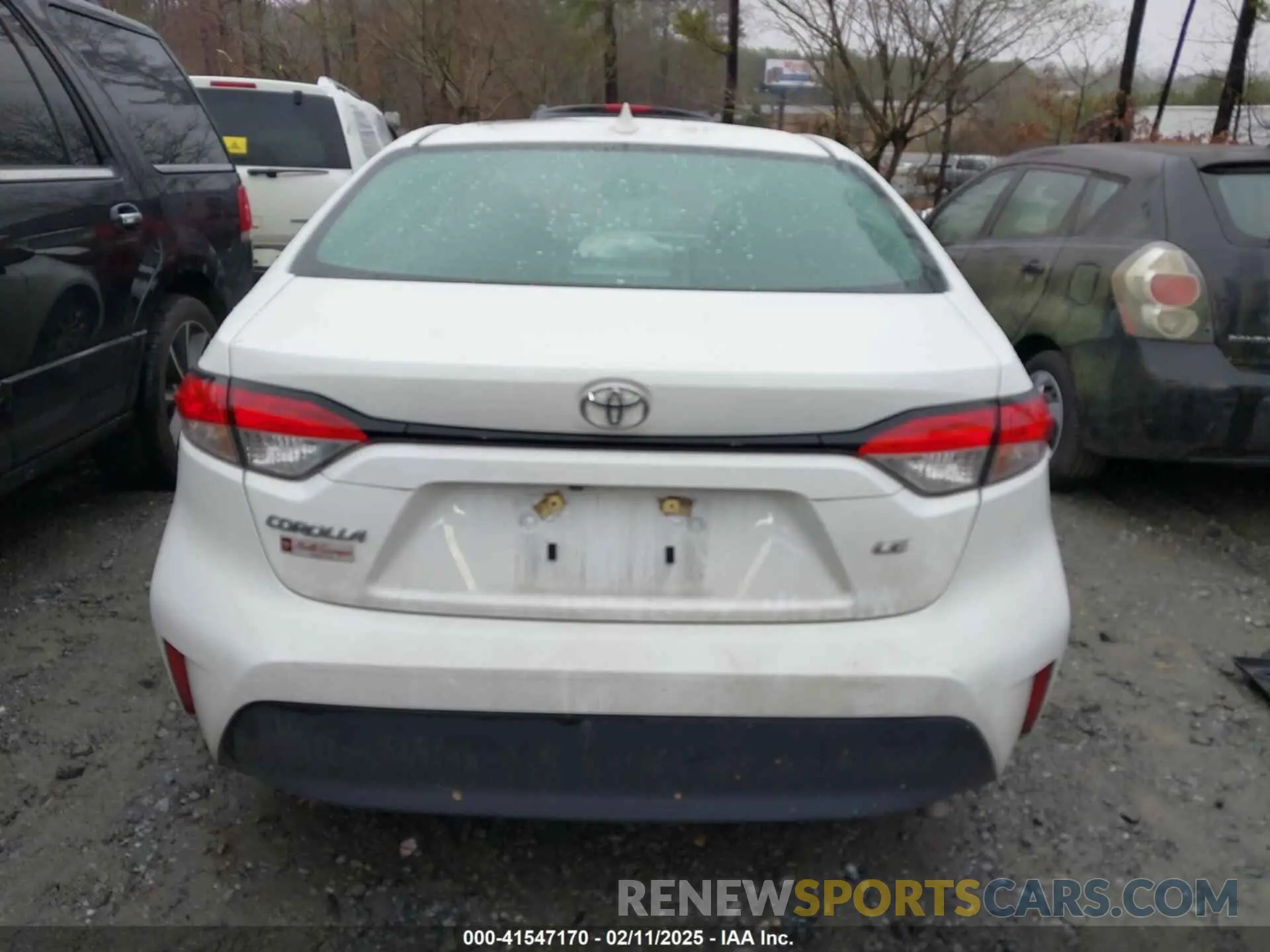 16 Photograph of a damaged car 5YFB4MDE0PP008867 TOYOTA COROLLA 2023