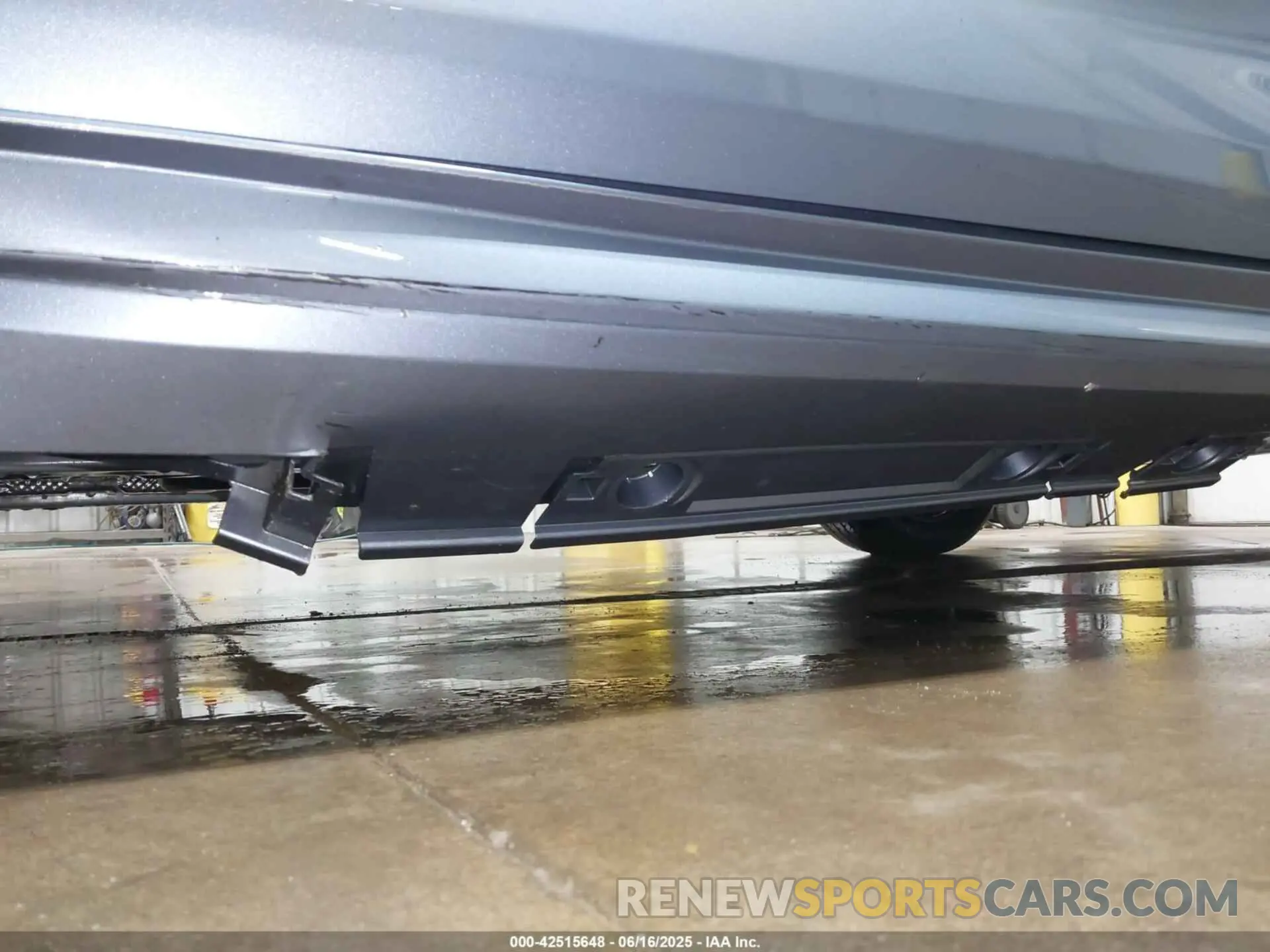 17 Photograph of a damaged car 5YFB4MDE0PP027032 TOYOTA COROLLA 2023