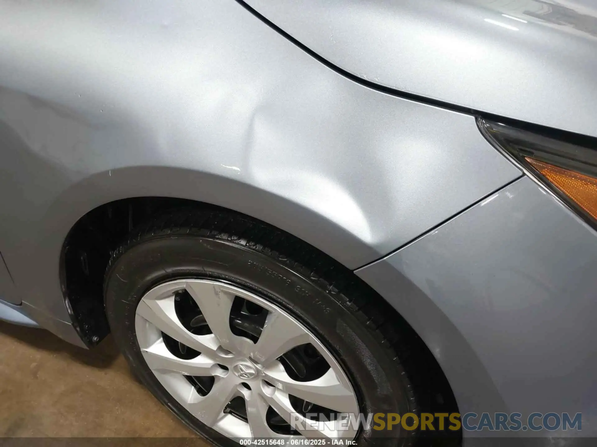 18 Photograph of a damaged car 5YFB4MDE0PP027032 TOYOTA COROLLA 2023