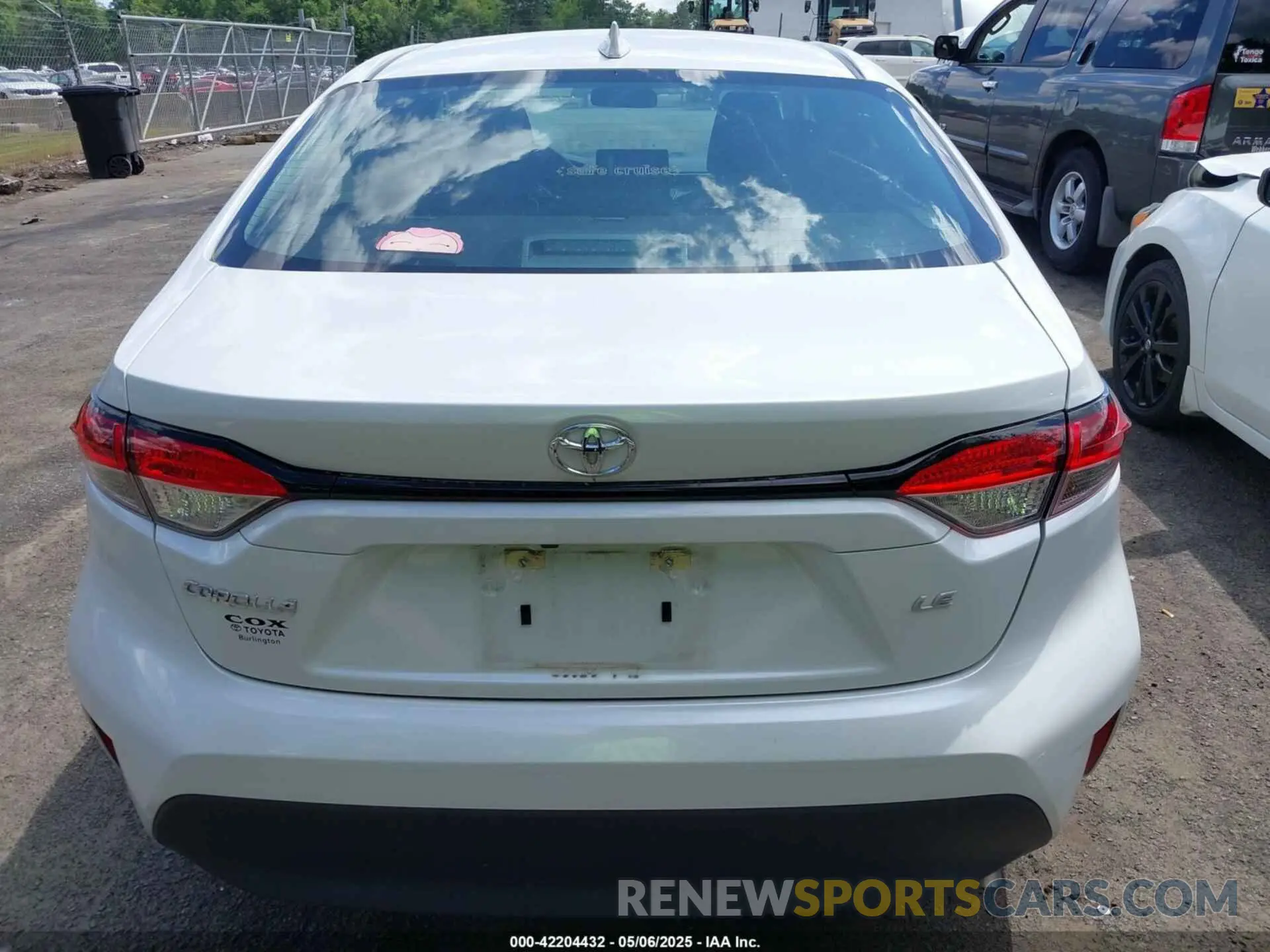 16 Photograph of a damaged car 5YFB4MDE0PP029296 TOYOTA COROLLA 2023