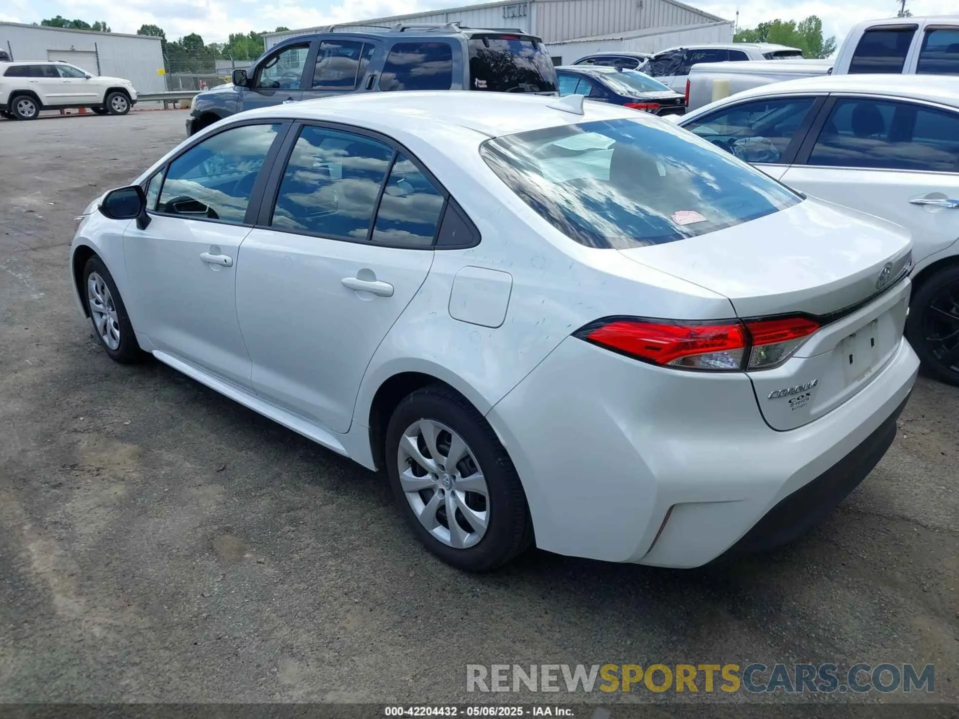 3 Photograph of a damaged car 5YFB4MDE0PP029296 TOYOTA COROLLA 2023