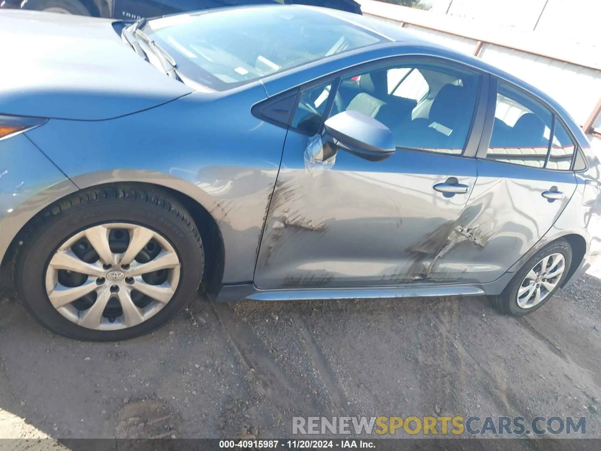 14 Photograph of a damaged car 5YFB4MDE0PP046549 TOYOTA COROLLA 2023