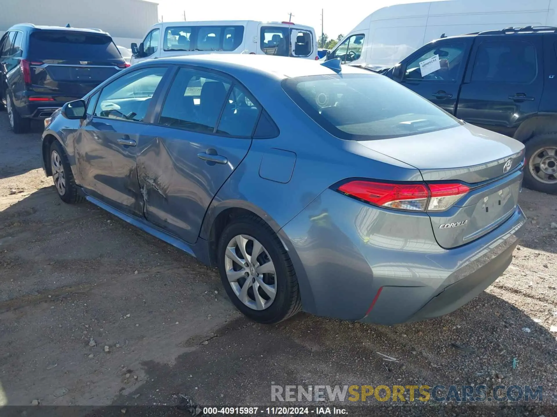 3 Photograph of a damaged car 5YFB4MDE0PP046549 TOYOTA COROLLA 2023