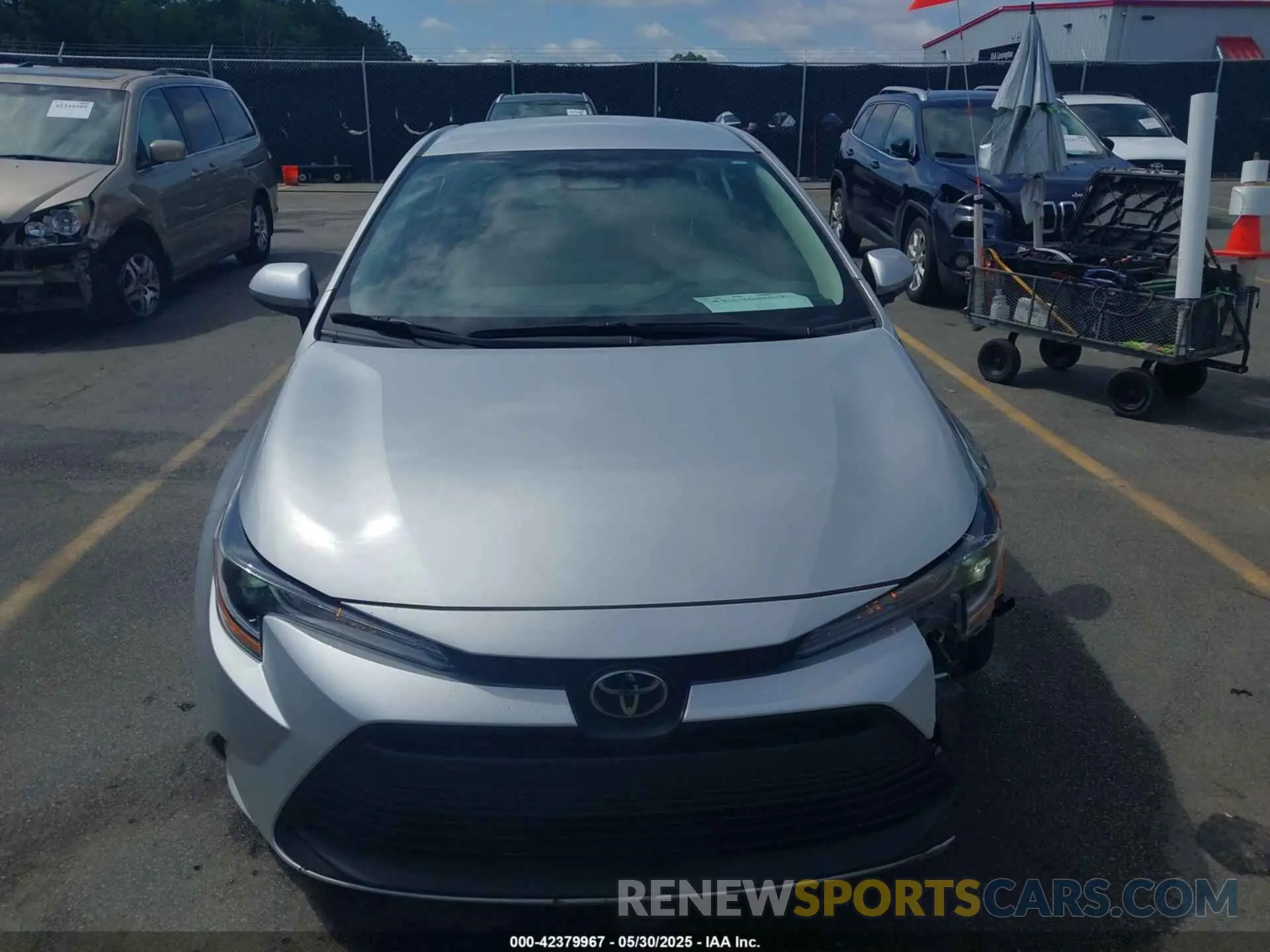 13 Photograph of a damaged car 5YFB4MDE0PP046809 TOYOTA COROLLA 2023