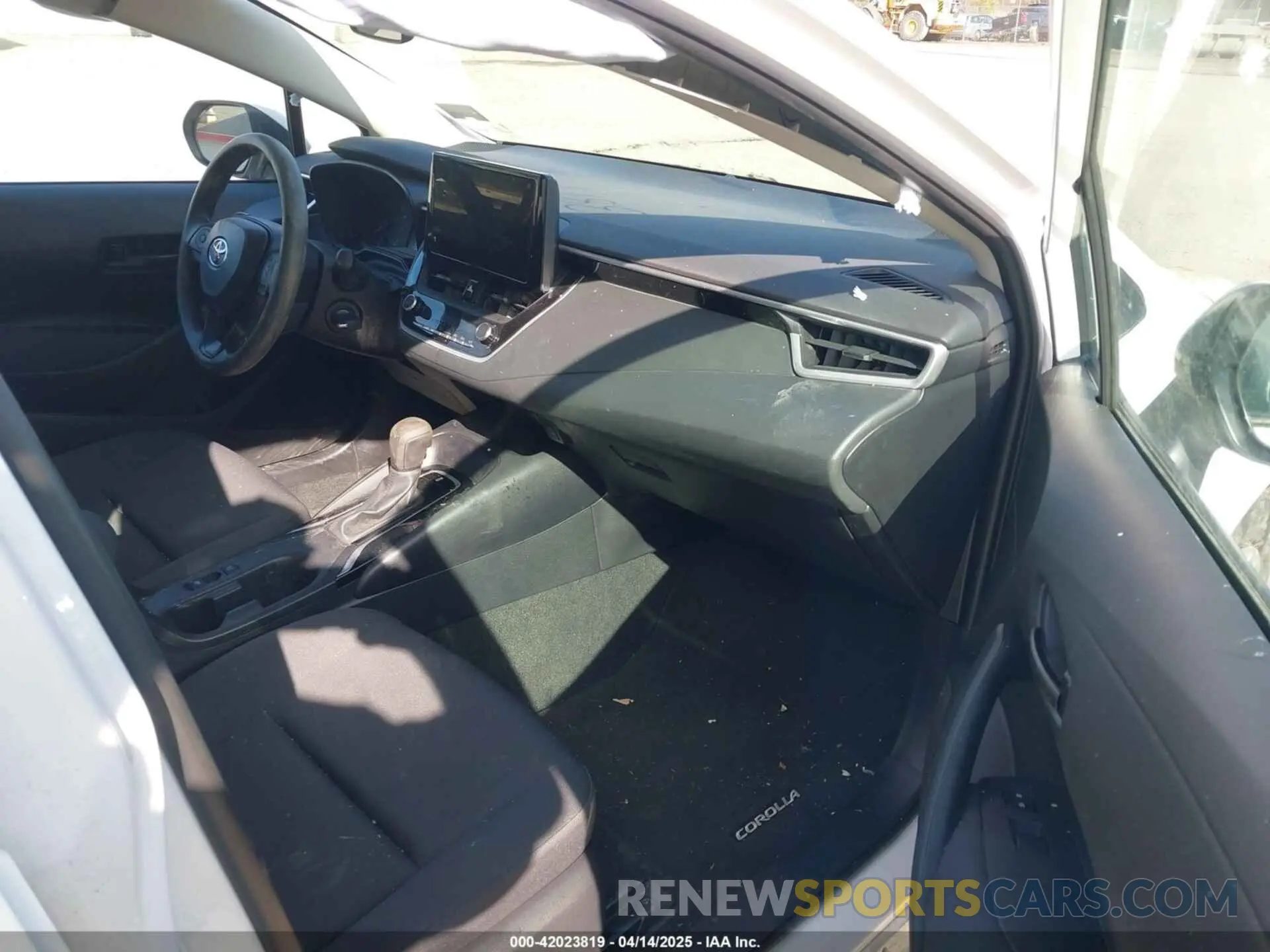 5 Photograph of a damaged car 5YFB4MDE0PP051735 TOYOTA COROLLA 2023