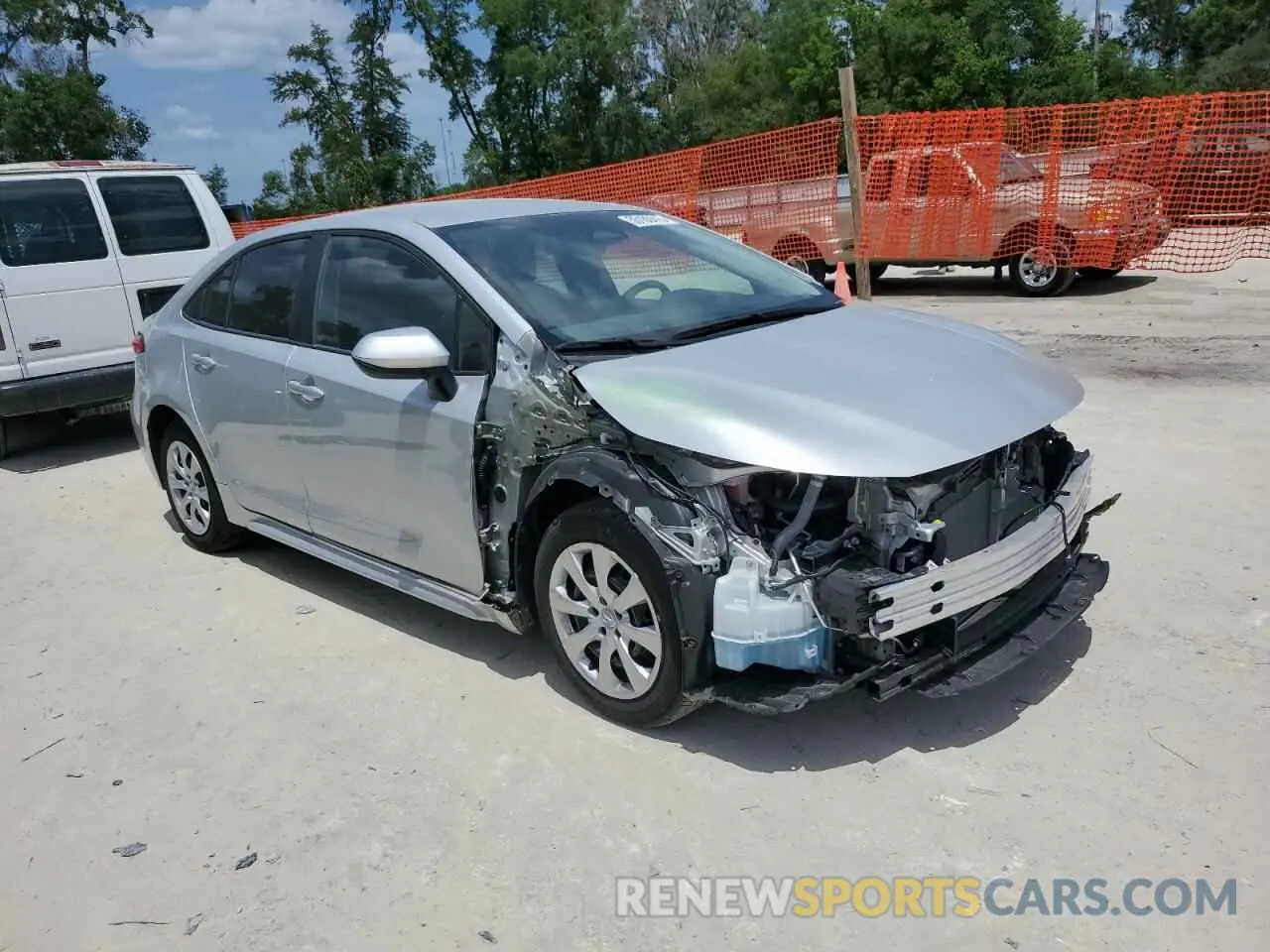 4 Photograph of a damaged car 5YFB4MDE0PP053551 TOYOTA COROLLA 2023