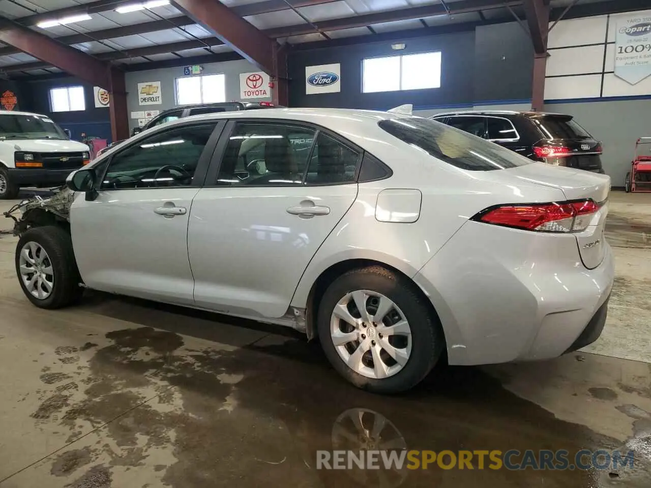 2 Photograph of a damaged car 5YFB4MDE0PP057633 TOYOTA COROLLA 2023