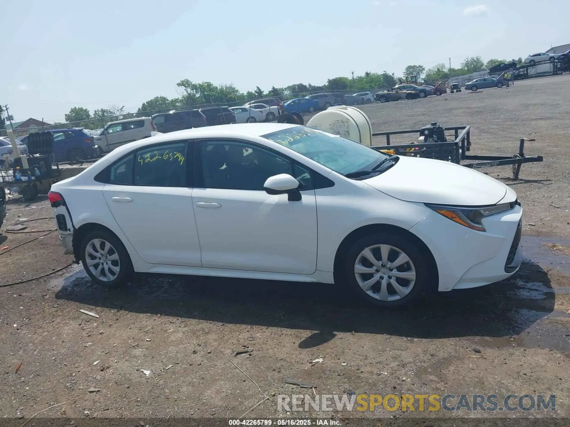 14 Photograph of a damaged car 5YFB4MDE1PP009218 TOYOTA COROLLA 2023