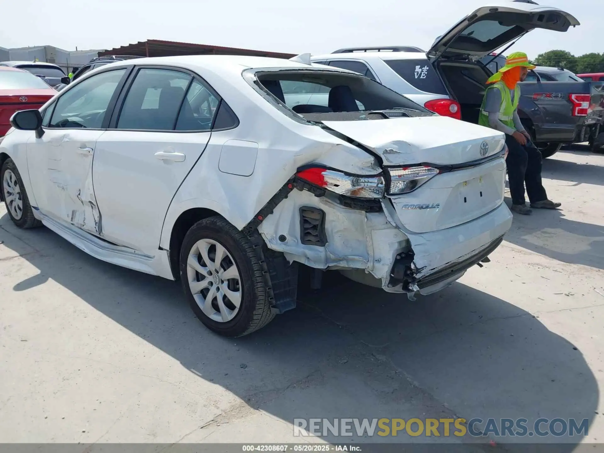 3 Photograph of a damaged car 5YFB4MDE1PP011972 TOYOTA COROLLA 2023