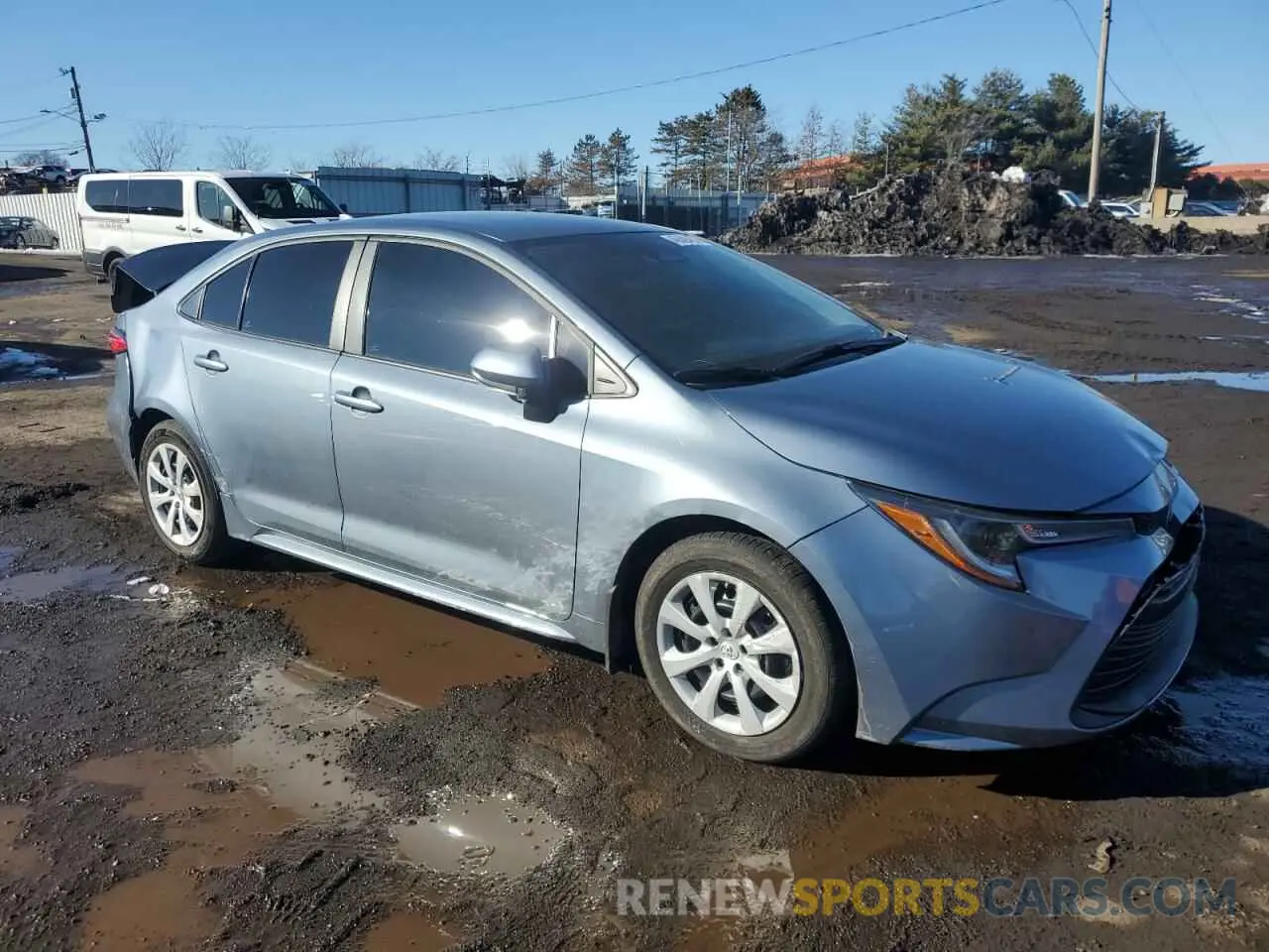 4 Photograph of a damaged car 5YFB4MDE1PP015553 TOYOTA COROLLA 2023