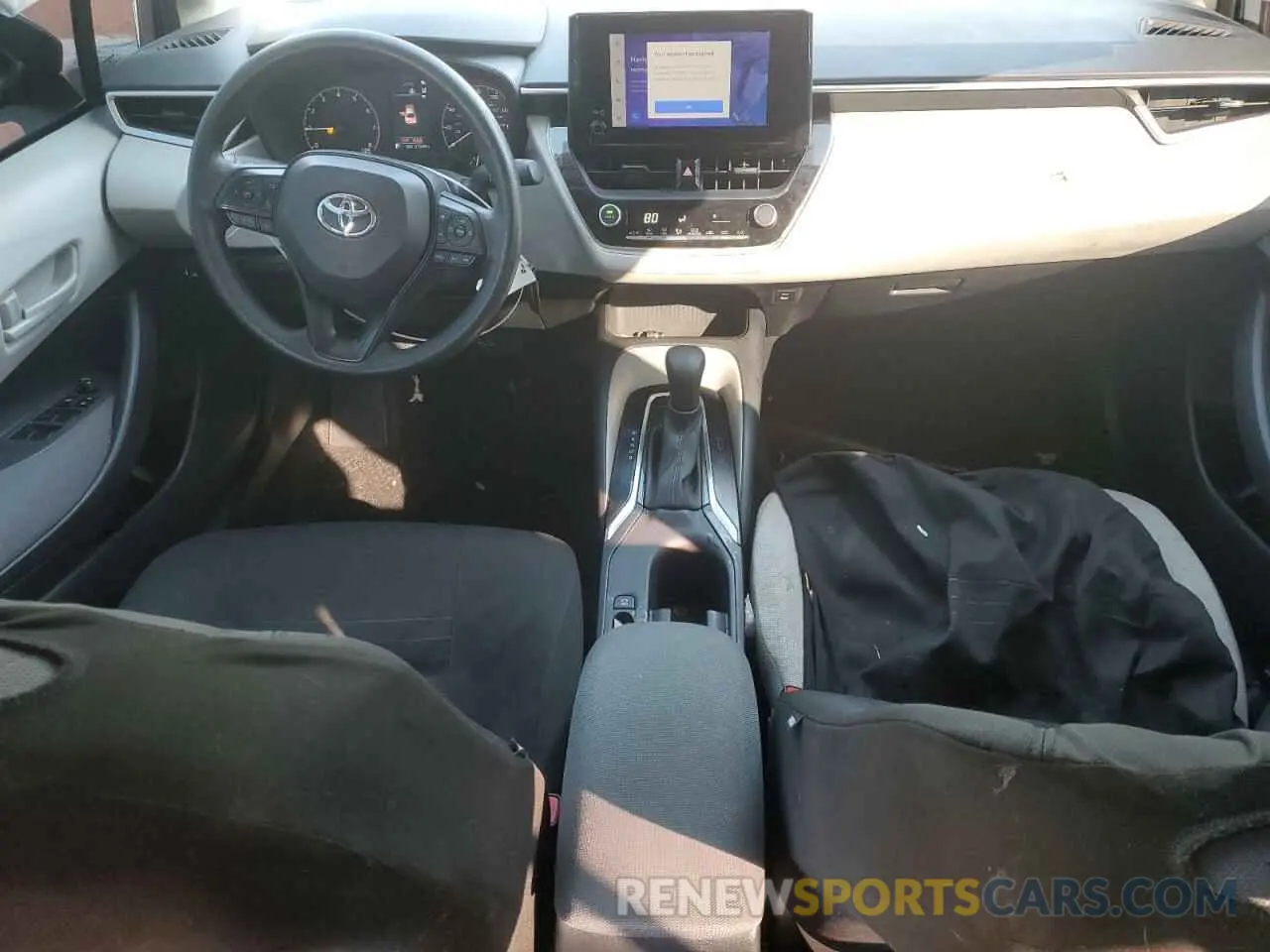 8 Photograph of a damaged car 5YFB4MDE1PP015553 TOYOTA COROLLA 2023