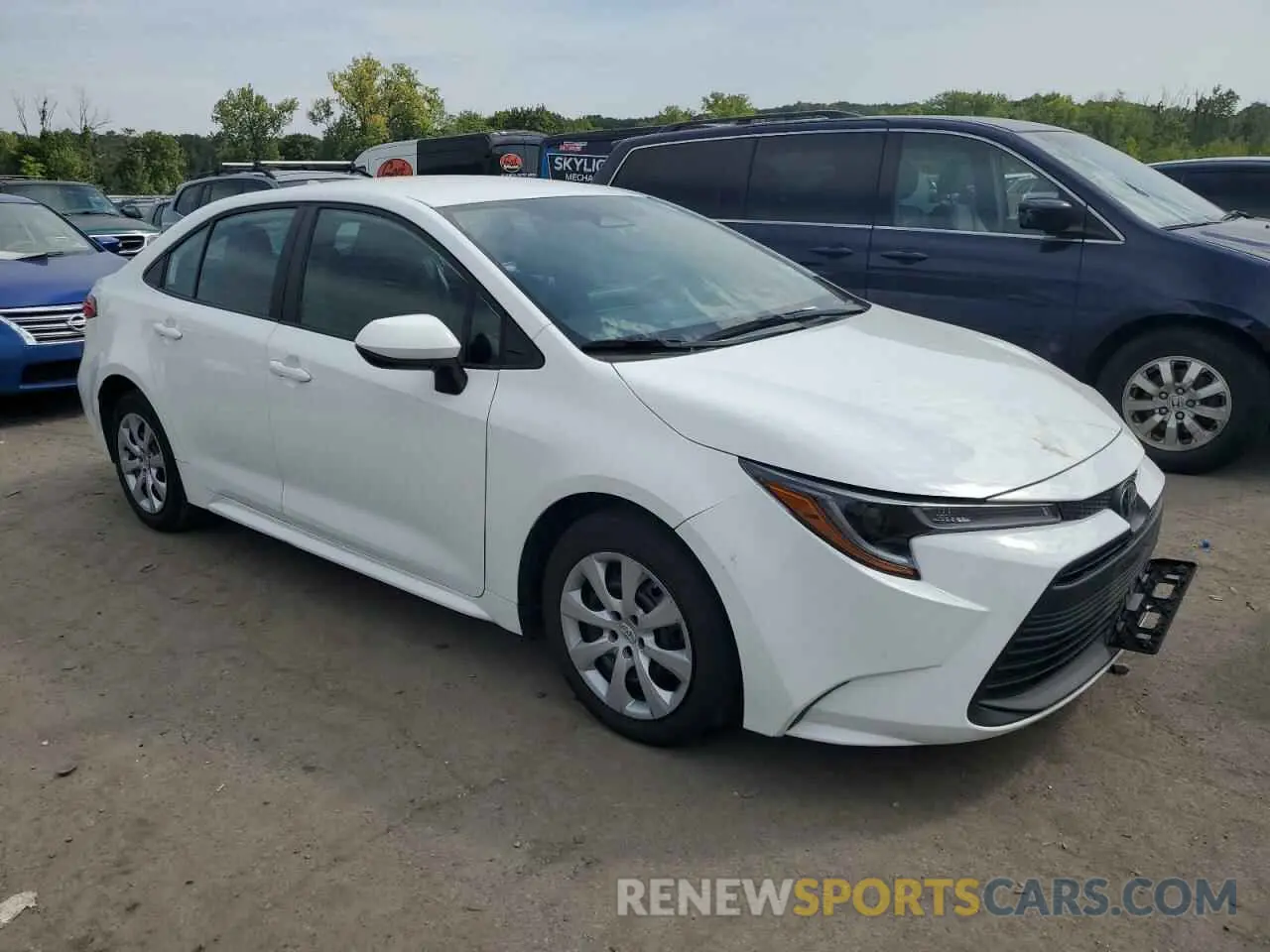 4 Photograph of a damaged car 5YFB4MDE1PP020946 TOYOTA COROLLA 2023