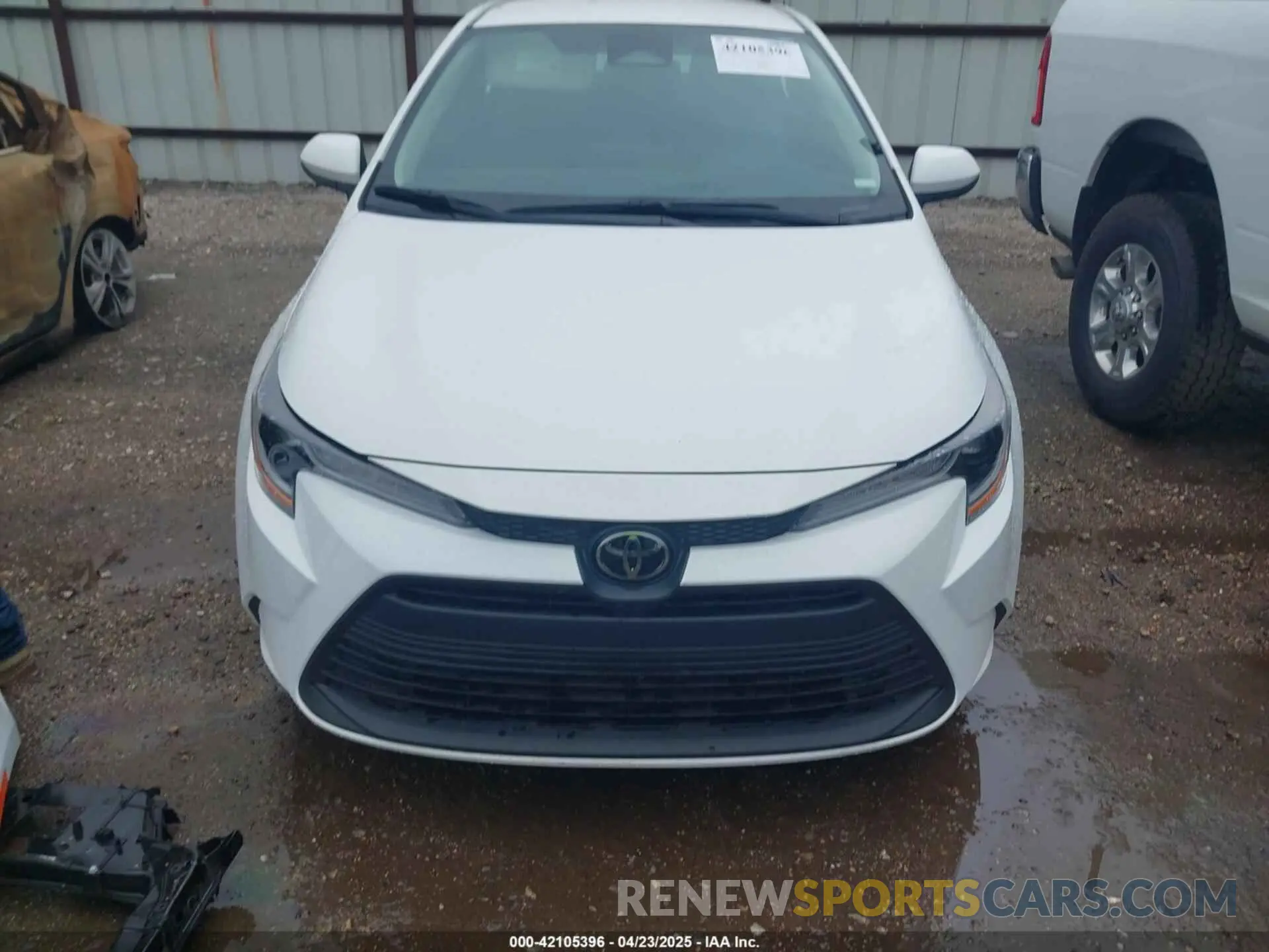 12 Photograph of a damaged car 5YFB4MDE1PP022468 TOYOTA COROLLA 2023