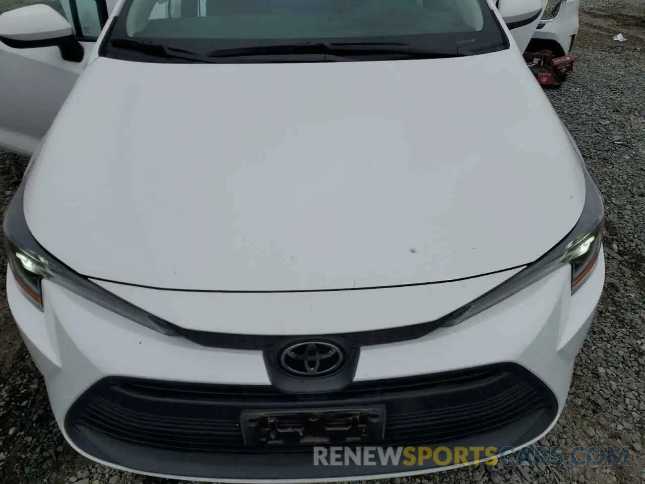 11 Photograph of a damaged car 5YFB4MDE1PP025113 TOYOTA COROLLA 2023