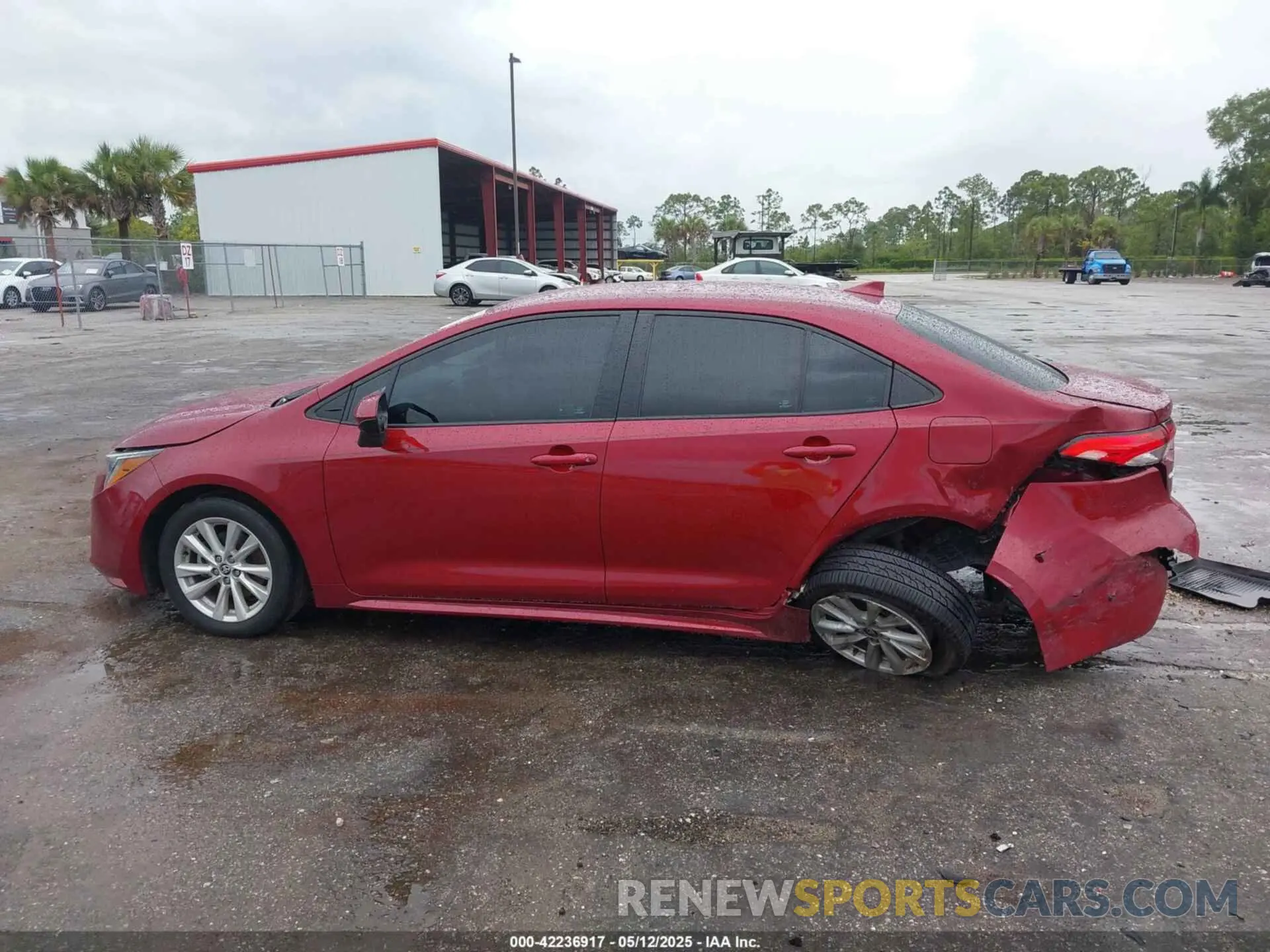 14 Photograph of a damaged car 5YFB4MDE1PP036614 TOYOTA COROLLA 2023
