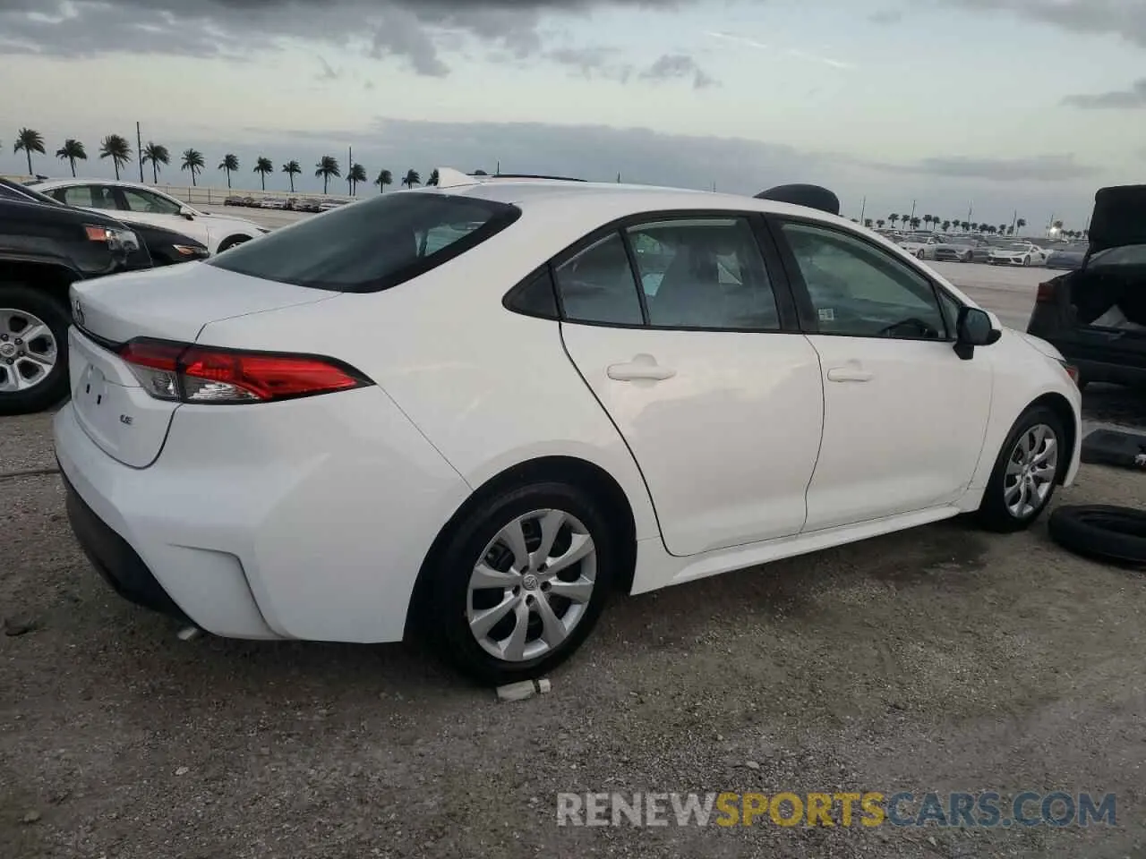 3 Photograph of a damaged car 5YFB4MDE1PP036774 TOYOTA COROLLA 2023