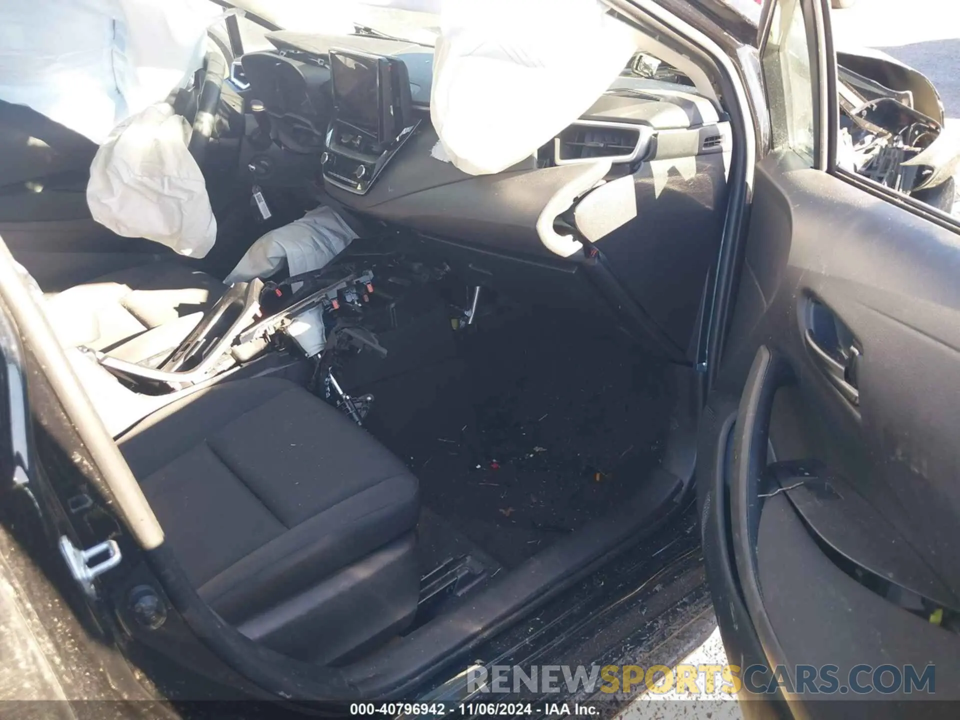 5 Photograph of a damaged car 5YFB4MDE1PP057365 TOYOTA COROLLA 2023