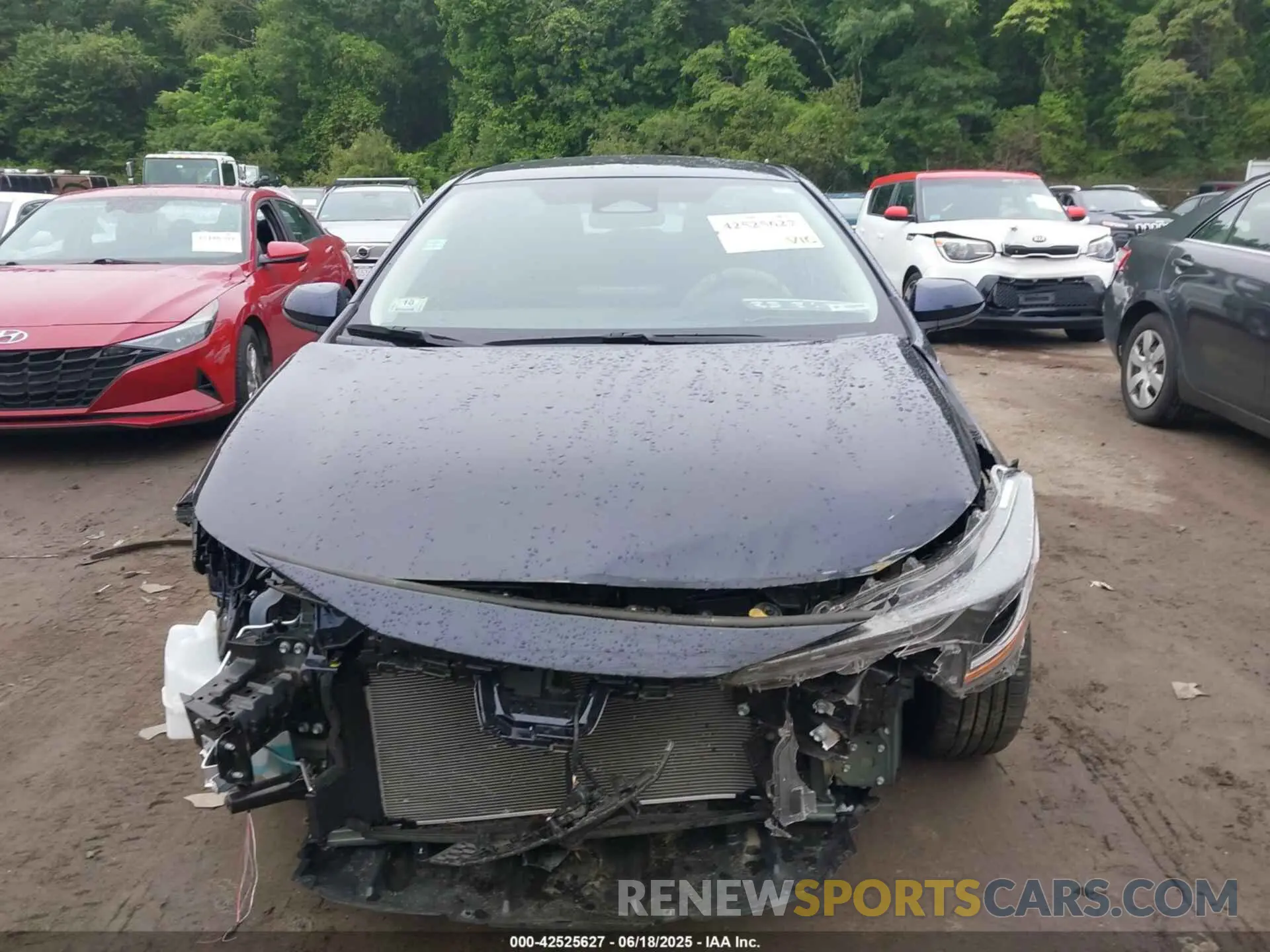13 Photograph of a damaged car 5YFB4MDE1PP077499 TOYOTA COROLLA 2023