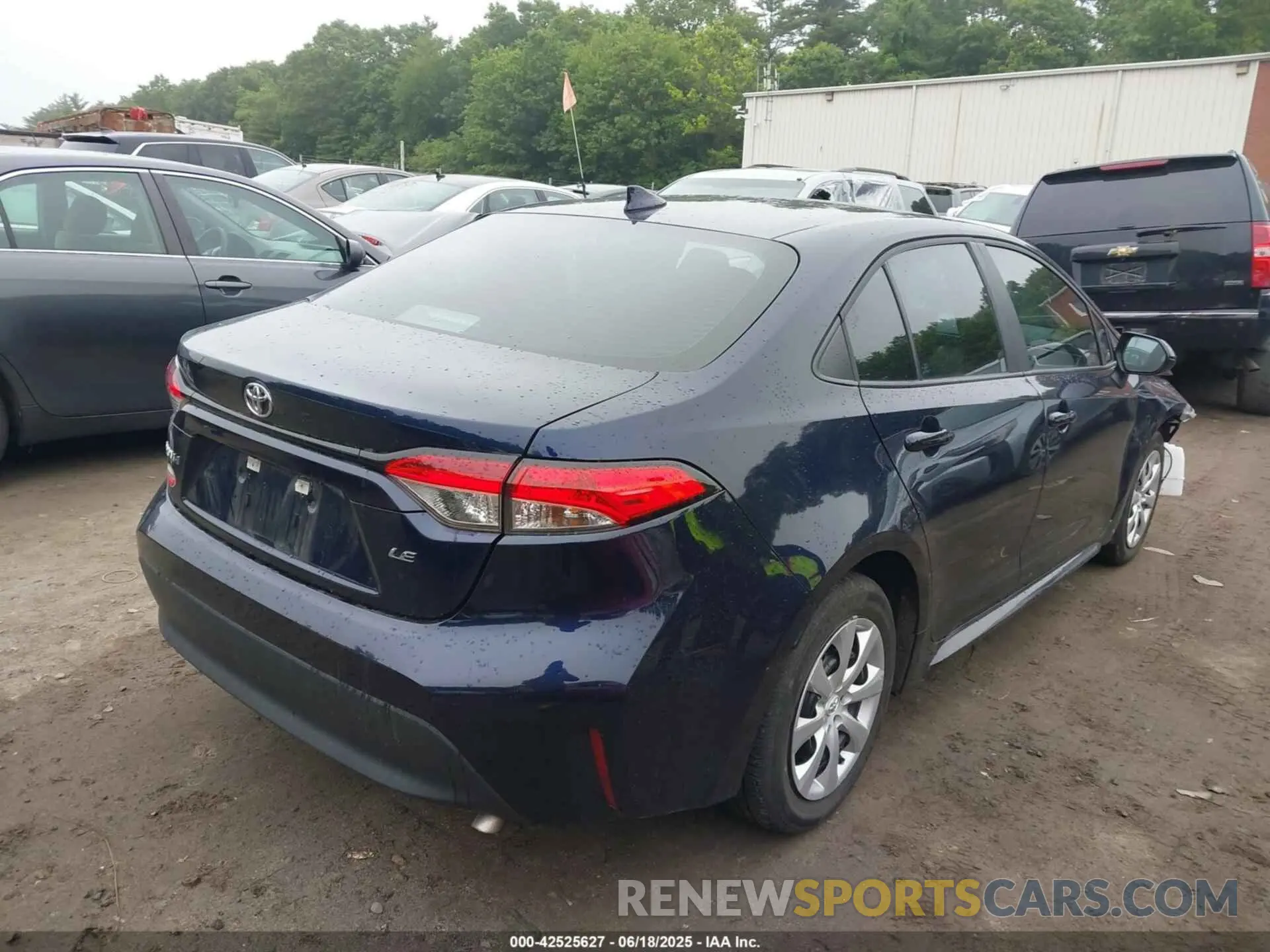 4 Photograph of a damaged car 5YFB4MDE1PP077499 TOYOTA COROLLA 2023