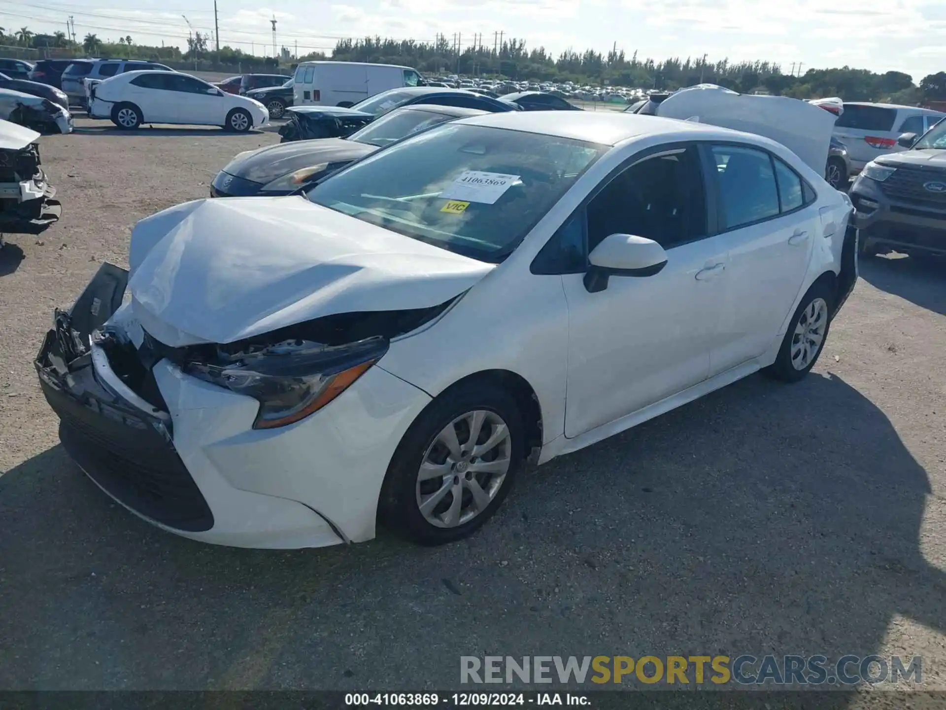 2 Photograph of a damaged car 5YFB4MDE1PP079155 TOYOTA COROLLA 2023