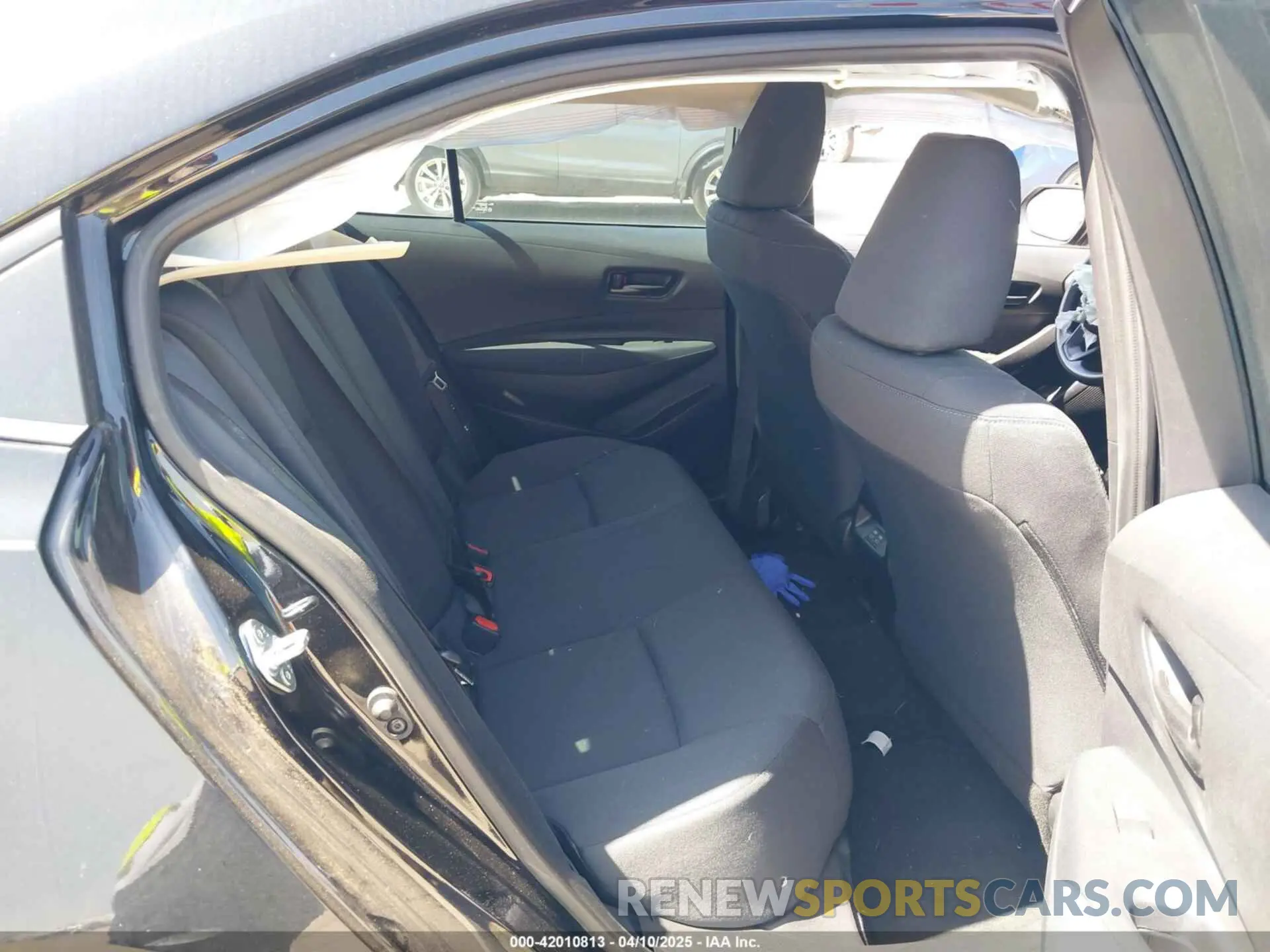 8 Photograph of a damaged car 5YFB4MDE2PP025895 TOYOTA COROLLA 2023