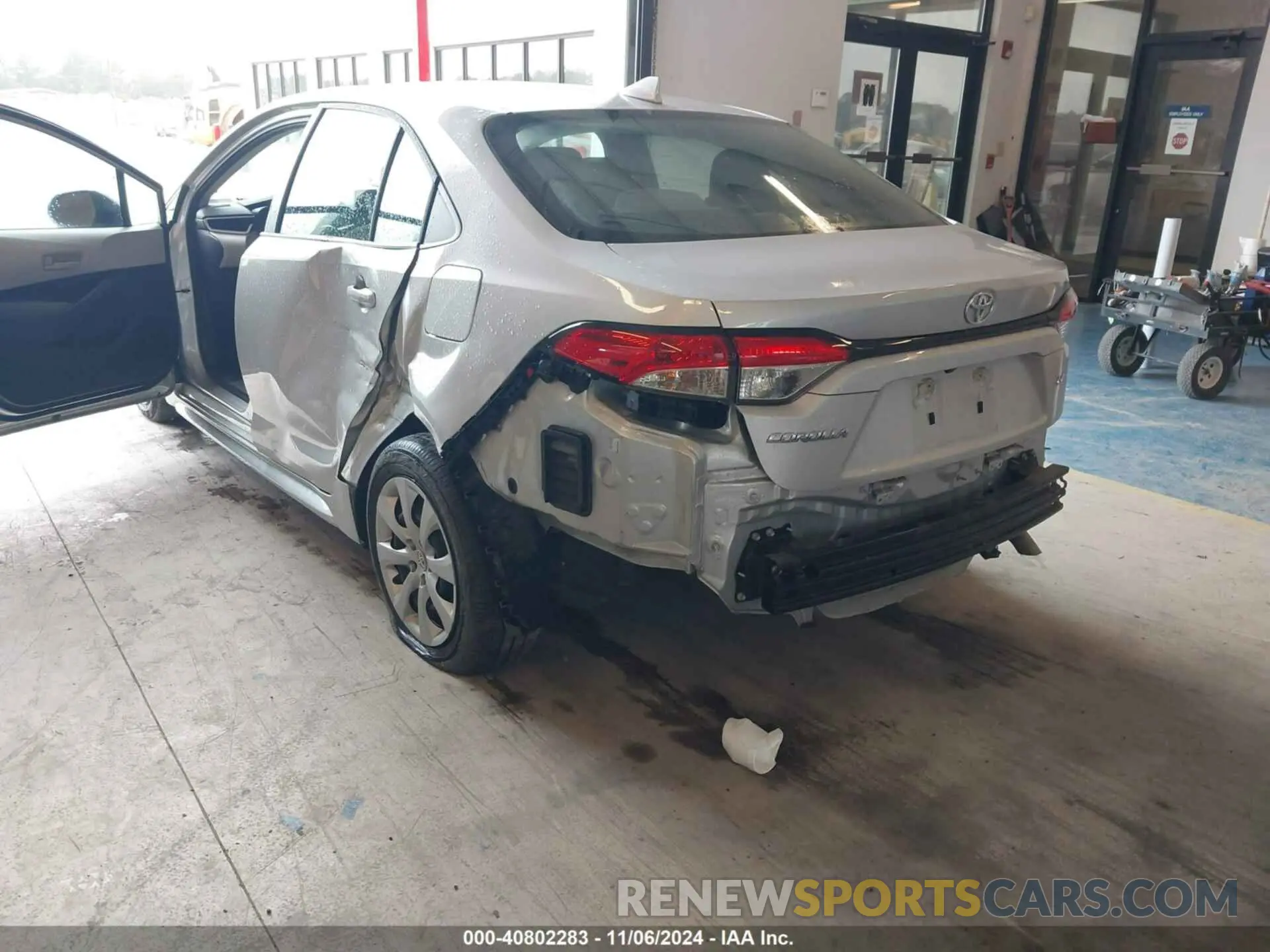 6 Photograph of a damaged car 5YFB4MDE2PP027775 TOYOTA COROLLA 2023