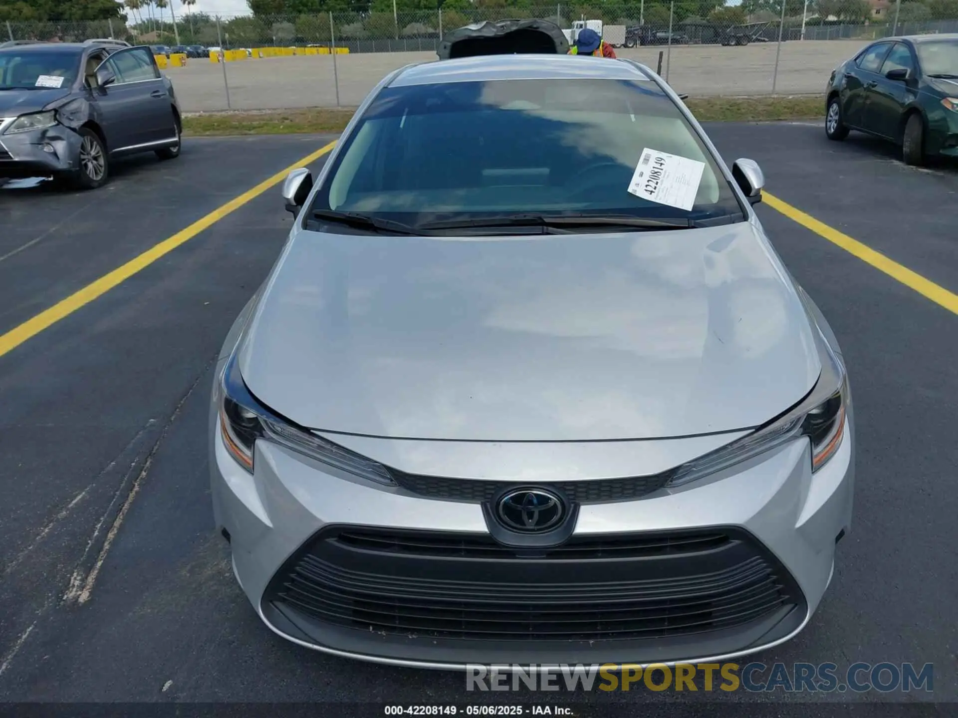 6 Photograph of a damaged car 5YFB4MDE2PP038002 TOYOTA COROLLA 2023