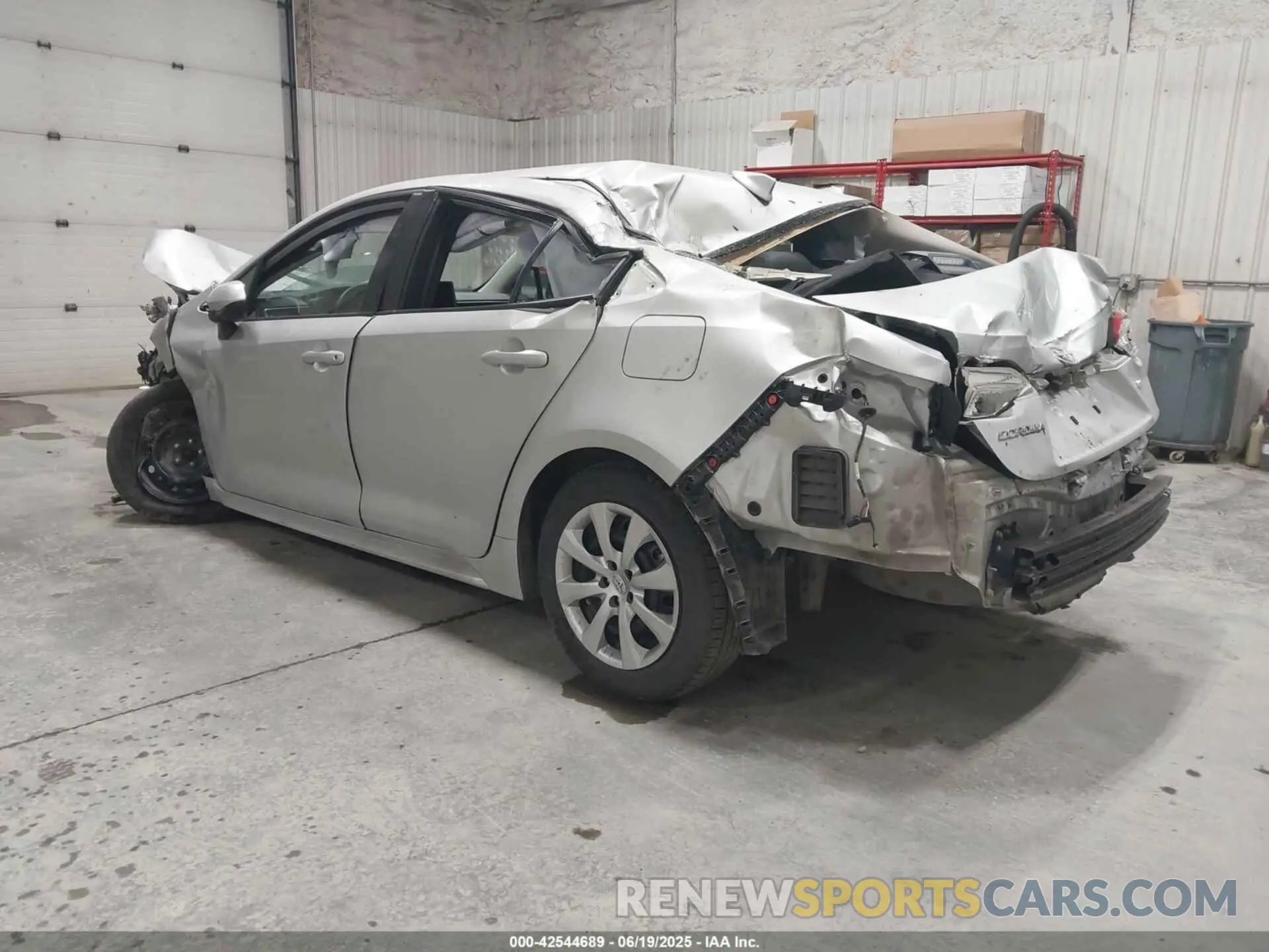 3 Photograph of a damaged car 5YFB4MDE2PP039540 TOYOTA COROLLA 2023