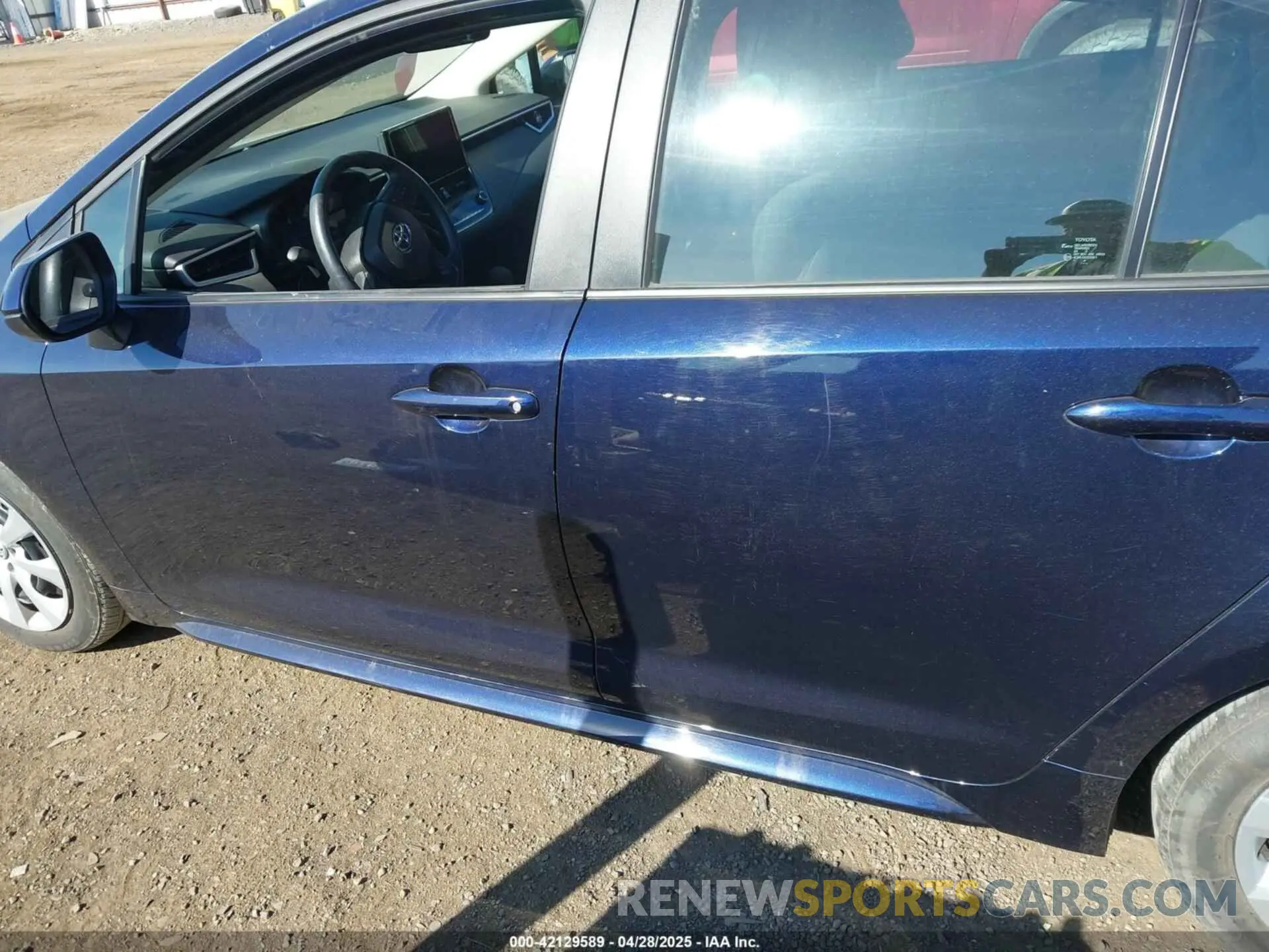 14 Photograph of a damaged car 5YFB4MDE2PP048318 TOYOTA COROLLA 2023