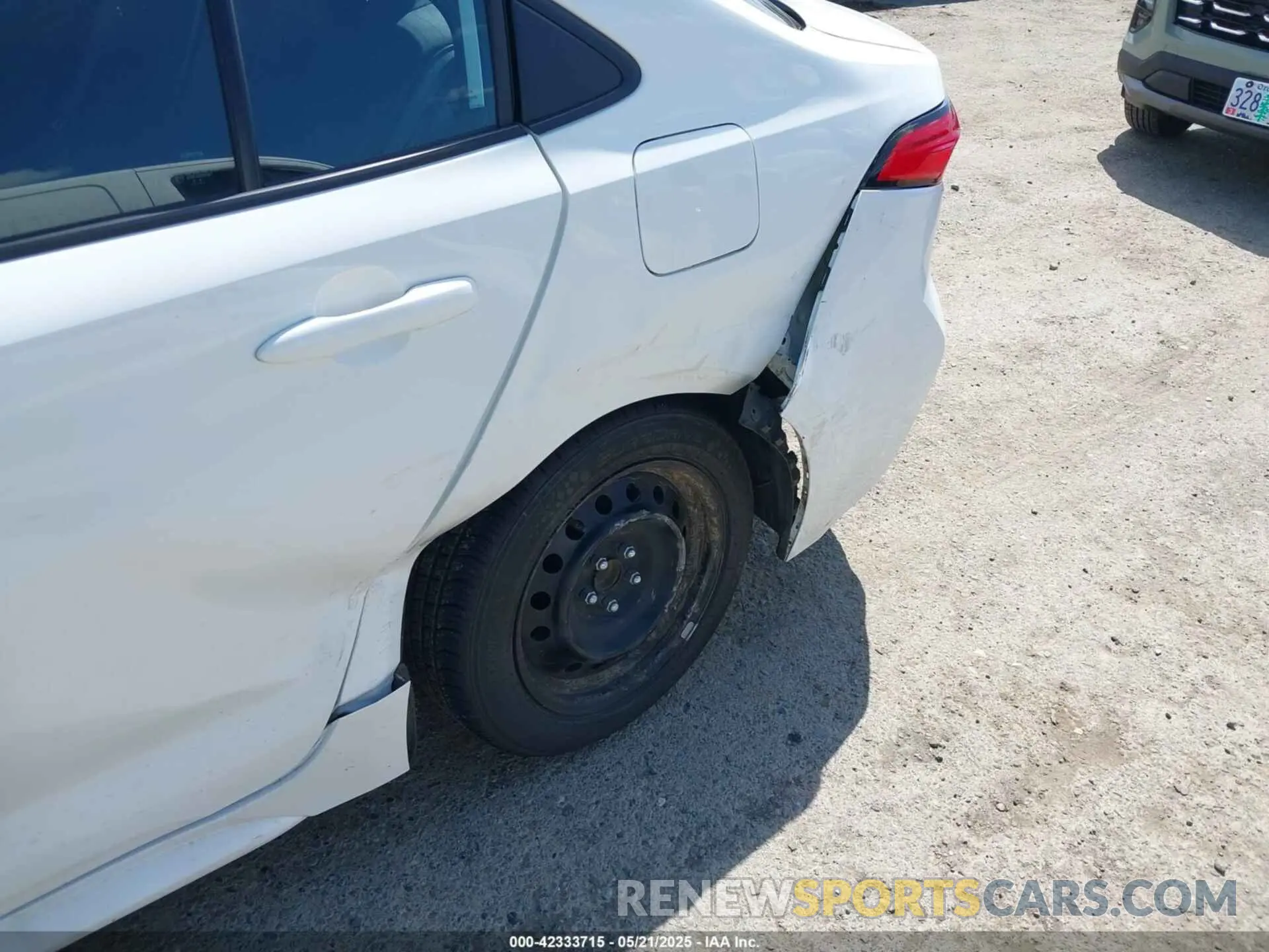 6 Photograph of a damaged car 5YFB4MDE2PP054717 TOYOTA COROLLA 2023