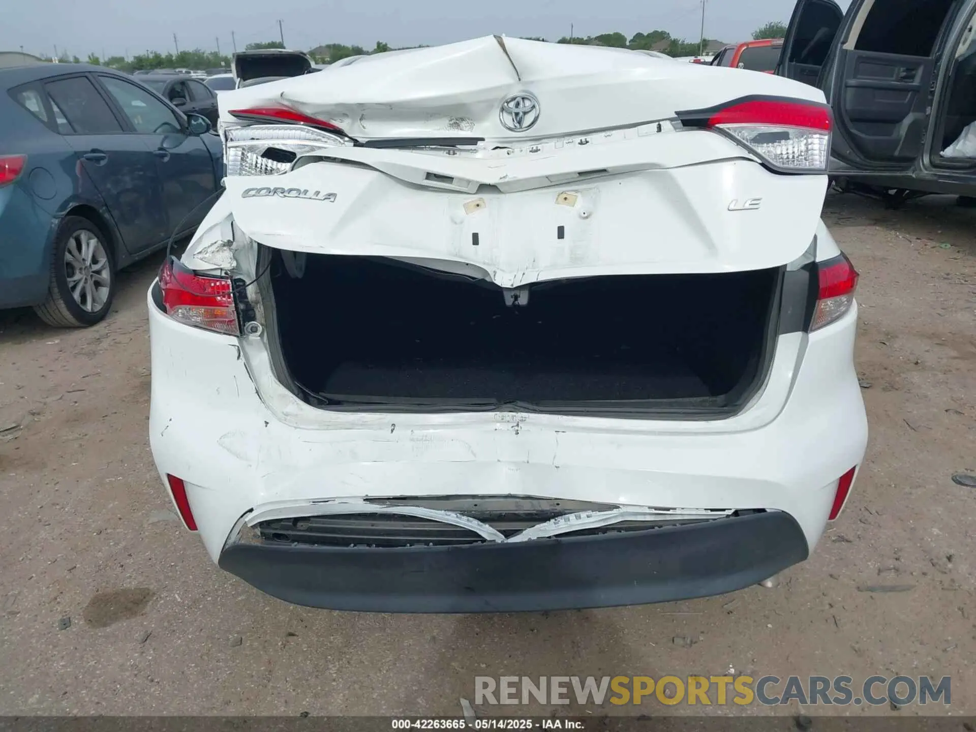 15 Photograph of a damaged car 5YFB4MDE3PP017210 TOYOTA COROLLA 2023