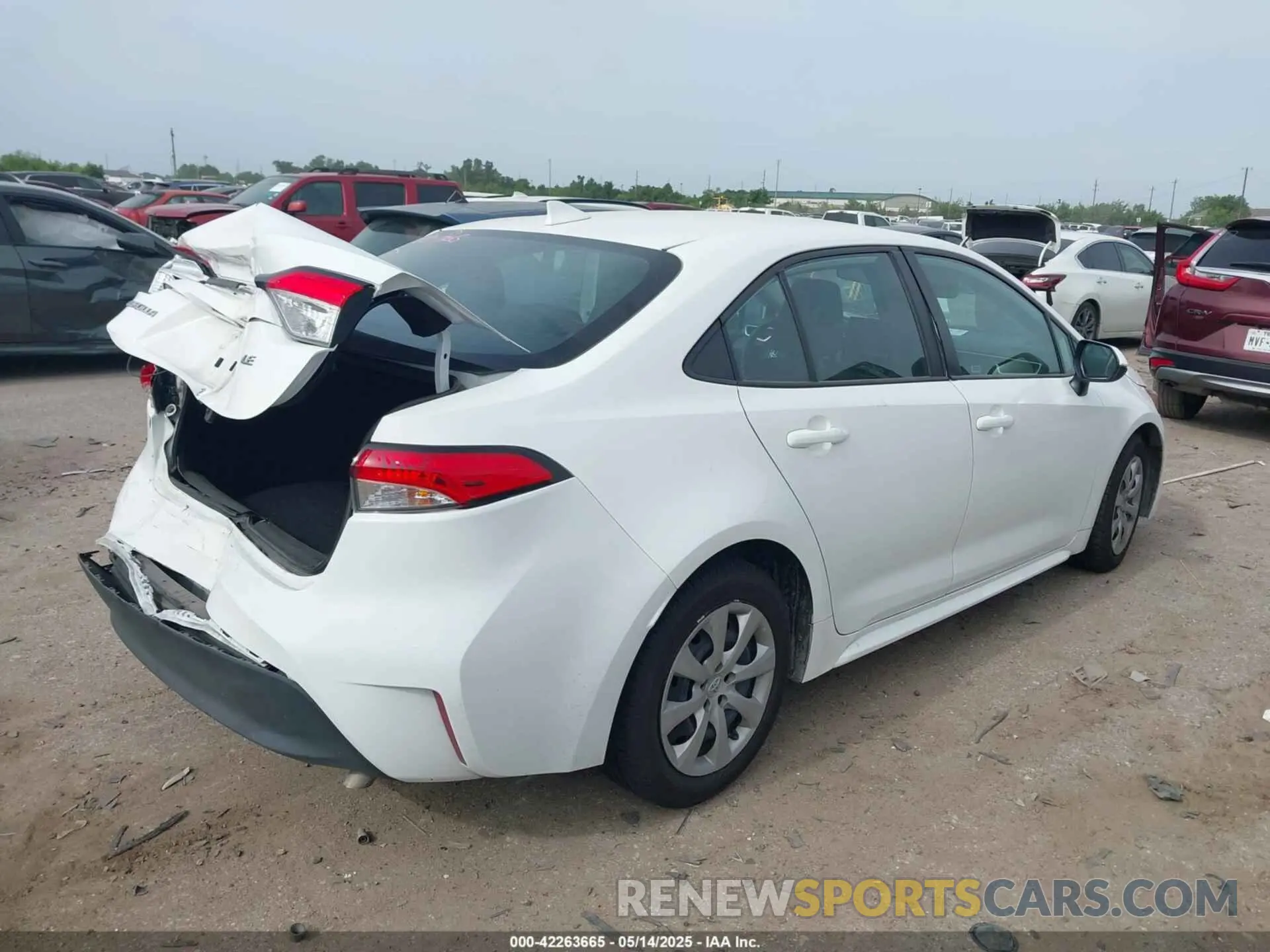 4 Photograph of a damaged car 5YFB4MDE3PP017210 TOYOTA COROLLA 2023