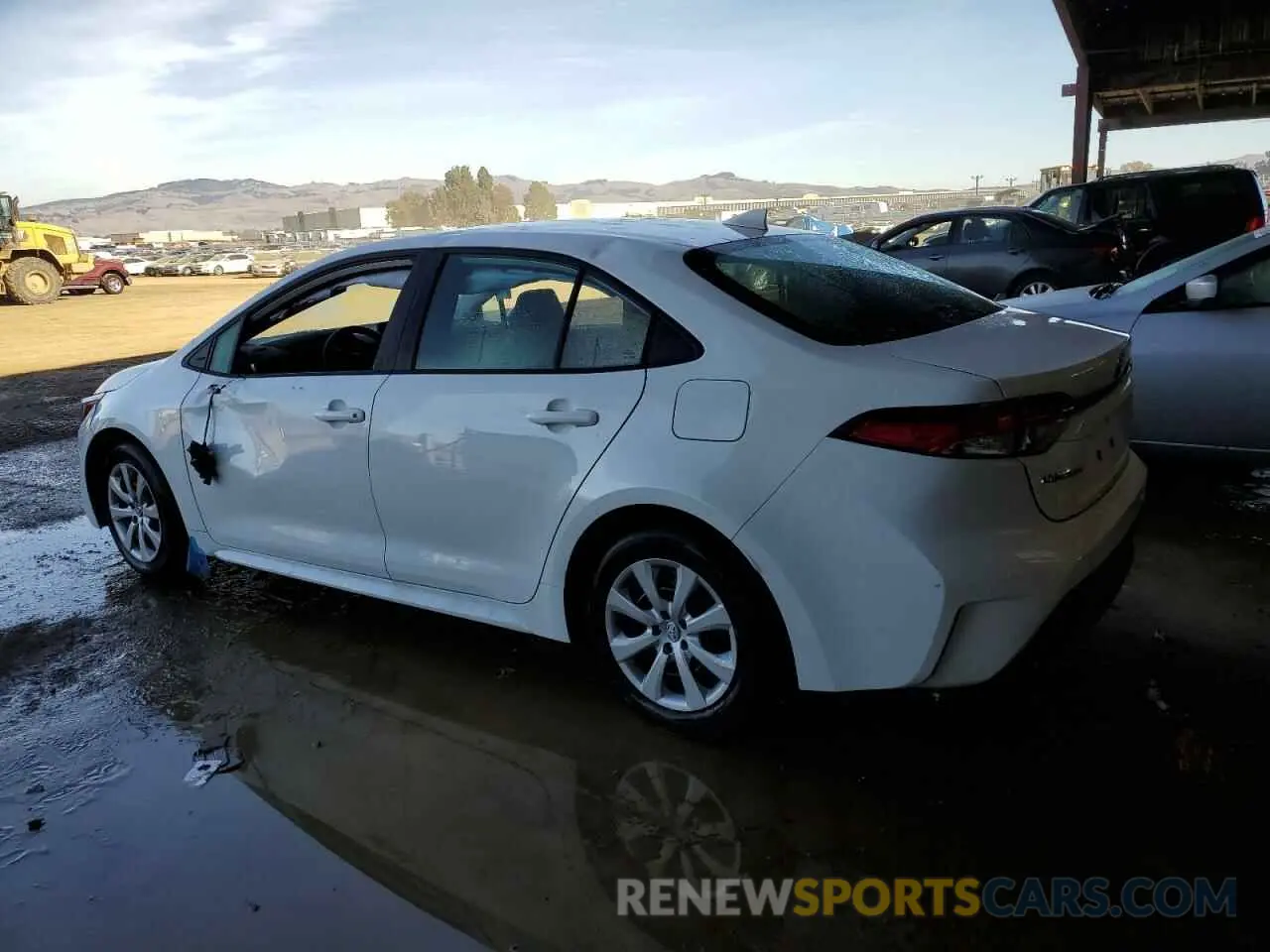 2 Photograph of a damaged car 5YFB4MDE3PP034282 TOYOTA COROLLA 2023