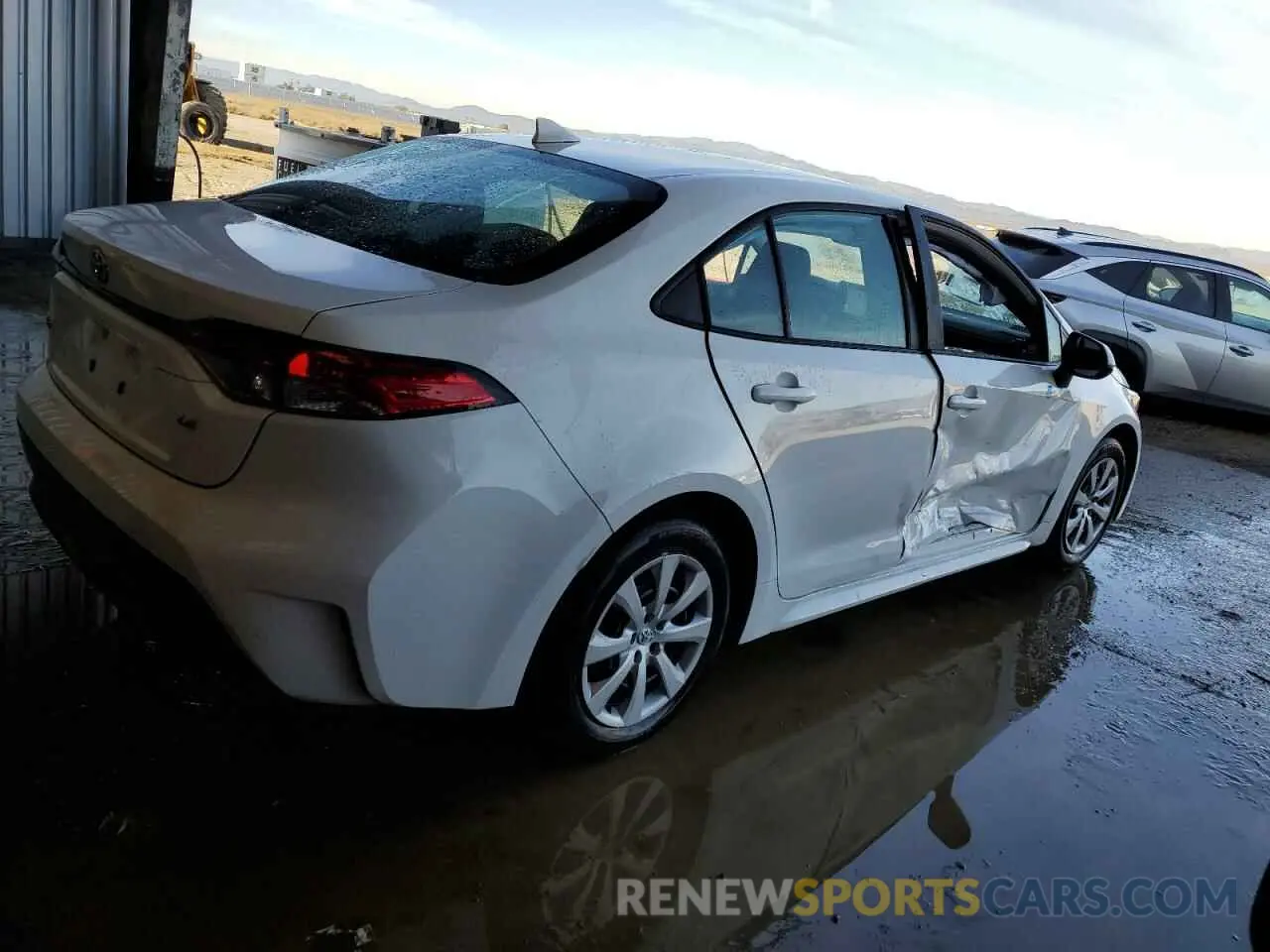 3 Photograph of a damaged car 5YFB4MDE3PP034282 TOYOTA COROLLA 2023