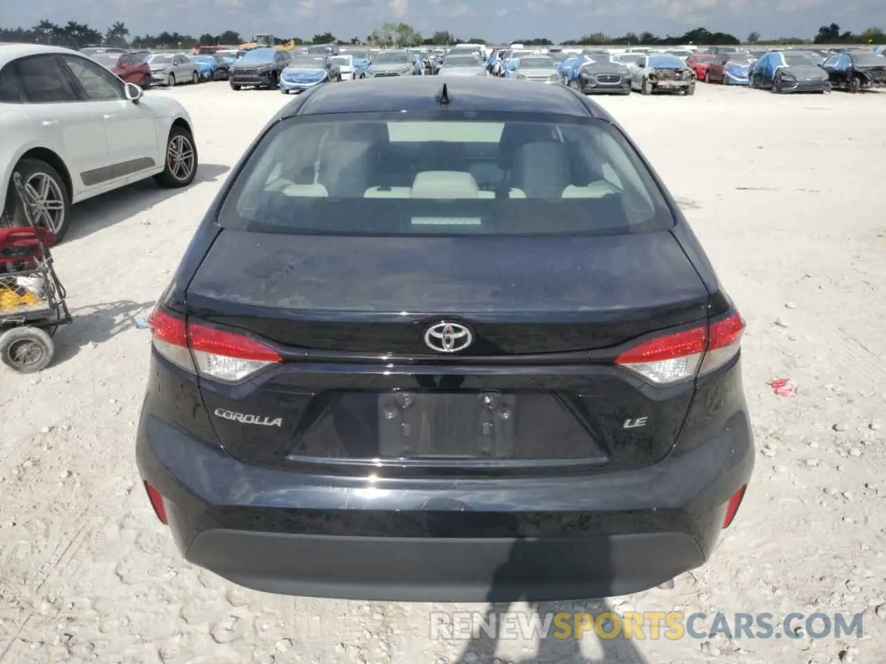 6 Photograph of a damaged car 5YFB4MDE3PP036839 TOYOTA COROLLA 2023