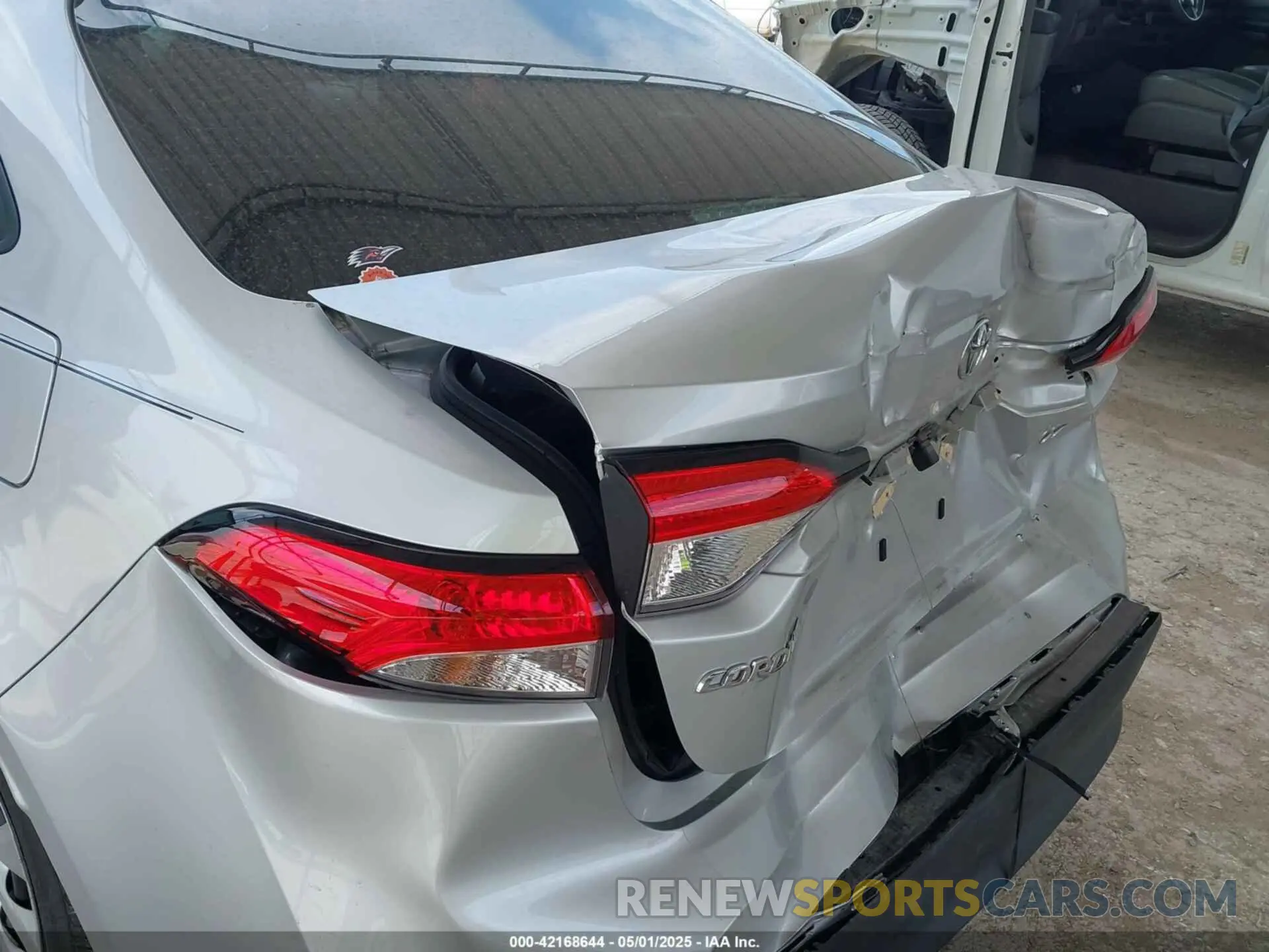6 Photograph of a damaged car 5YFB4MDE3PP053057 TOYOTA COROLLA 2023